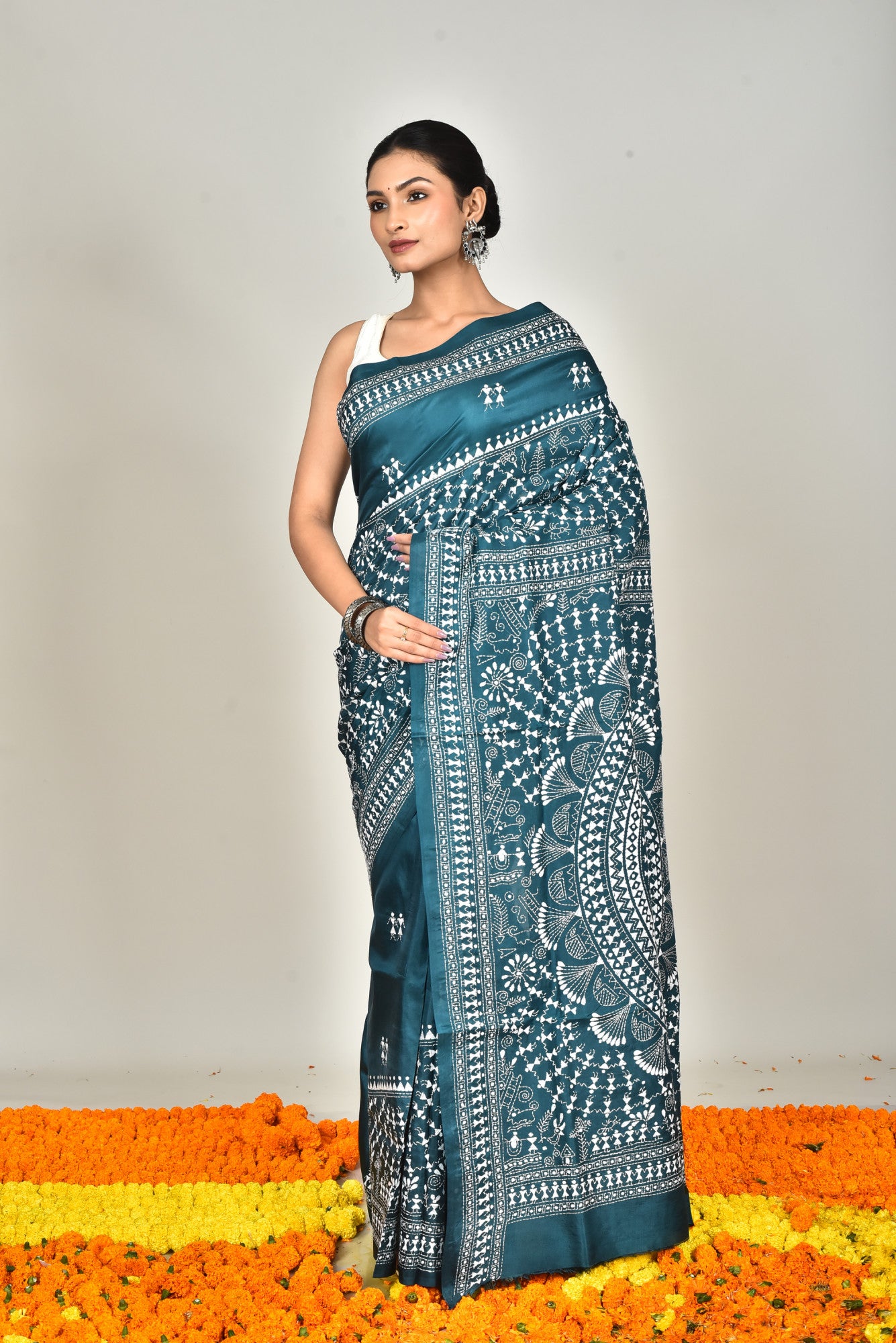 BANGALORE SILK GUJRATI STITCH SAREE Thumbnail