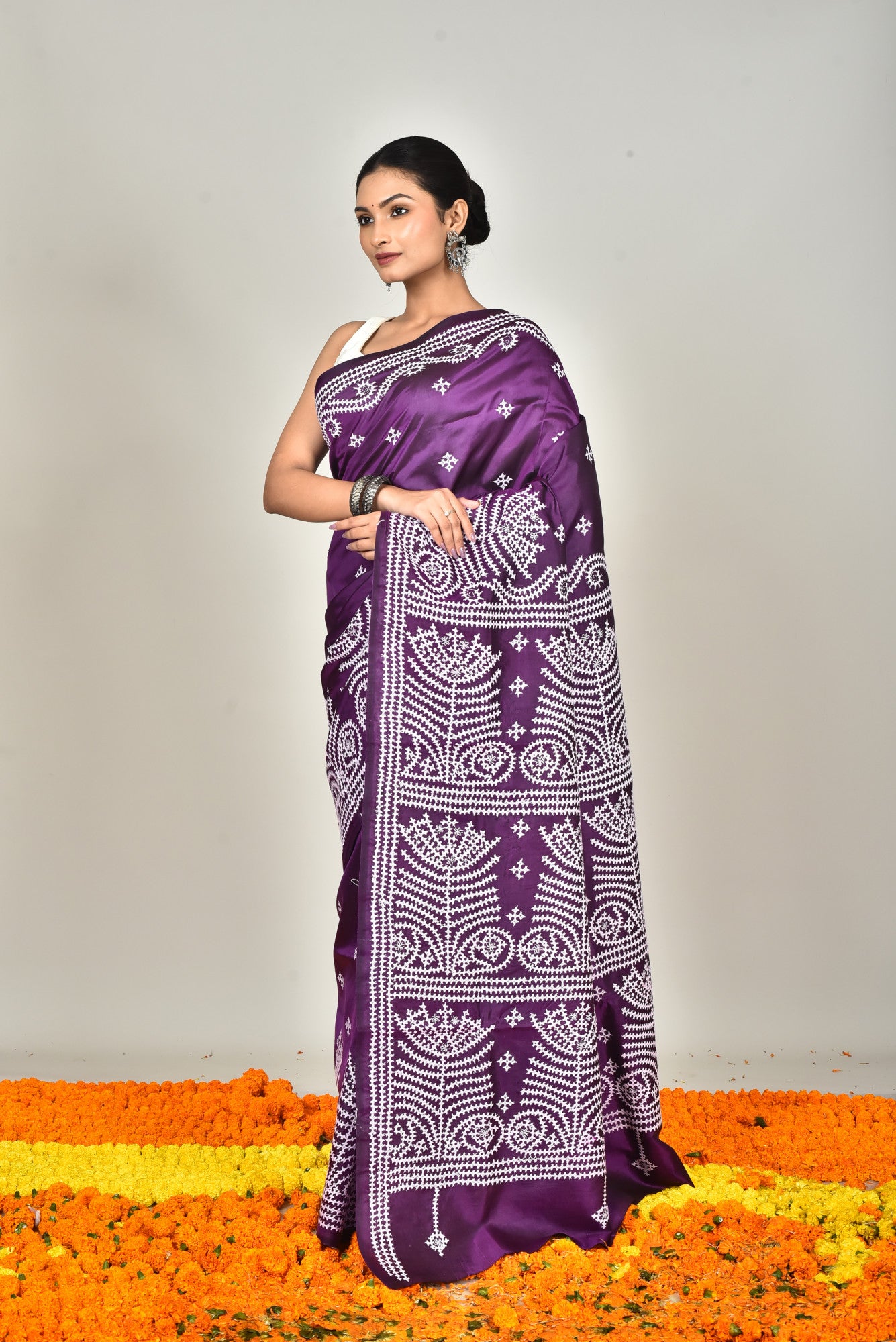 BANGALORE SILK GUJRATI STITCH SAREE Thumbnail