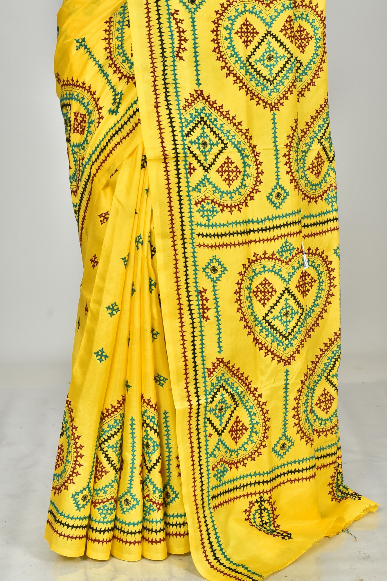 BANGALORE SILK GUJRATI STITCH SAREE Thumbnail