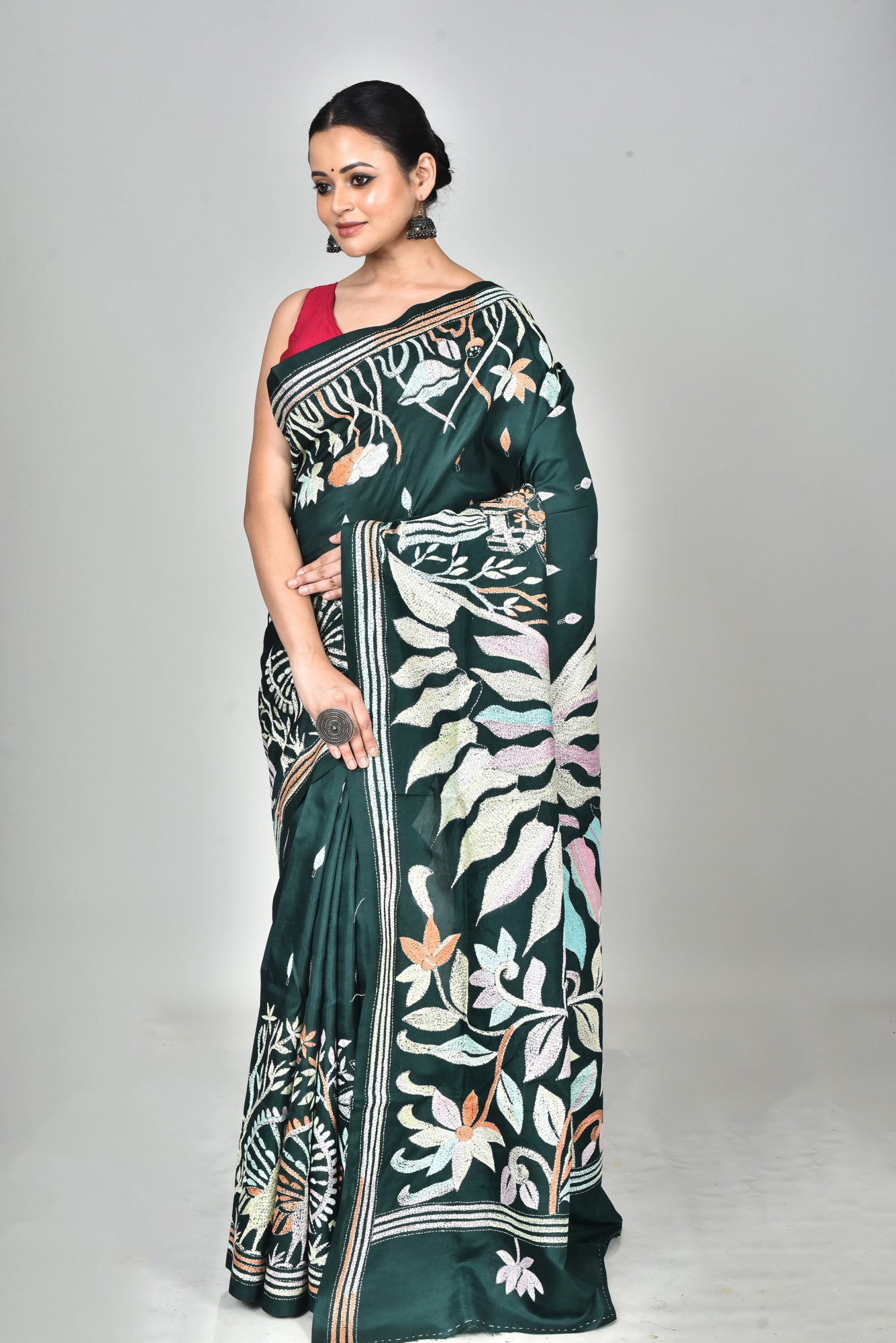 BANGALORE SILK KANTHA SAREE Thumbnail