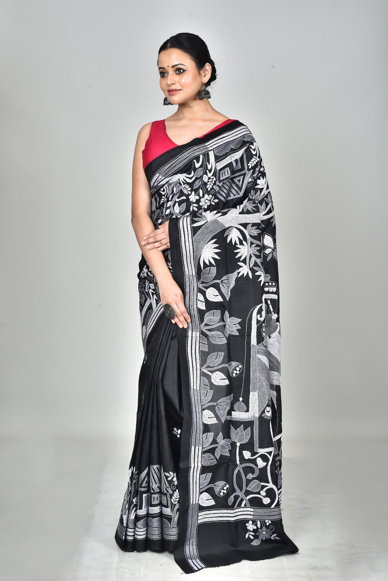 BANGALORE SILK KANTHA SAREE Thumbnail