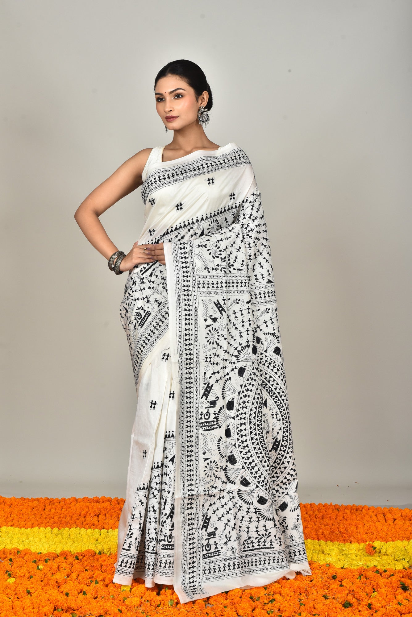 BANGALORE SILK KANTHA SAREE Thumbnail