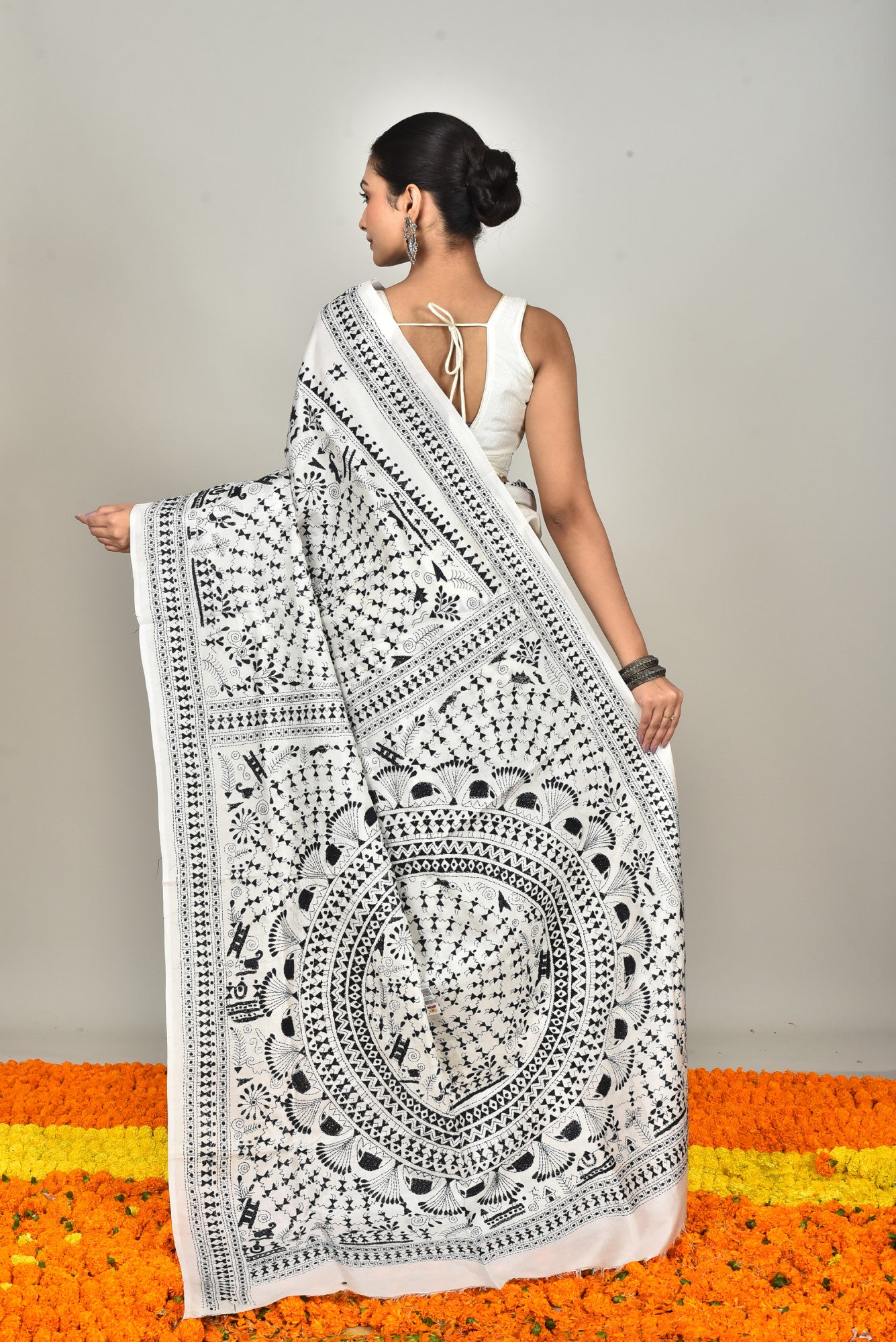 BANGALORE SILK KANTHA SAREE Thumbnail
