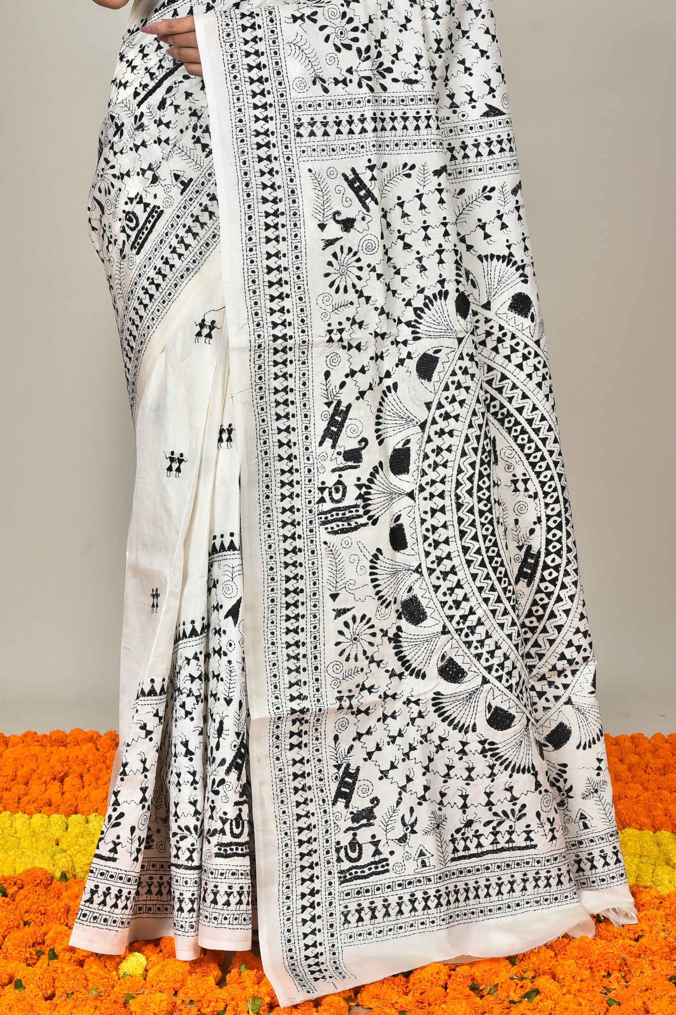 BANGALORE SILK KANTHA SAREE Thumbnail