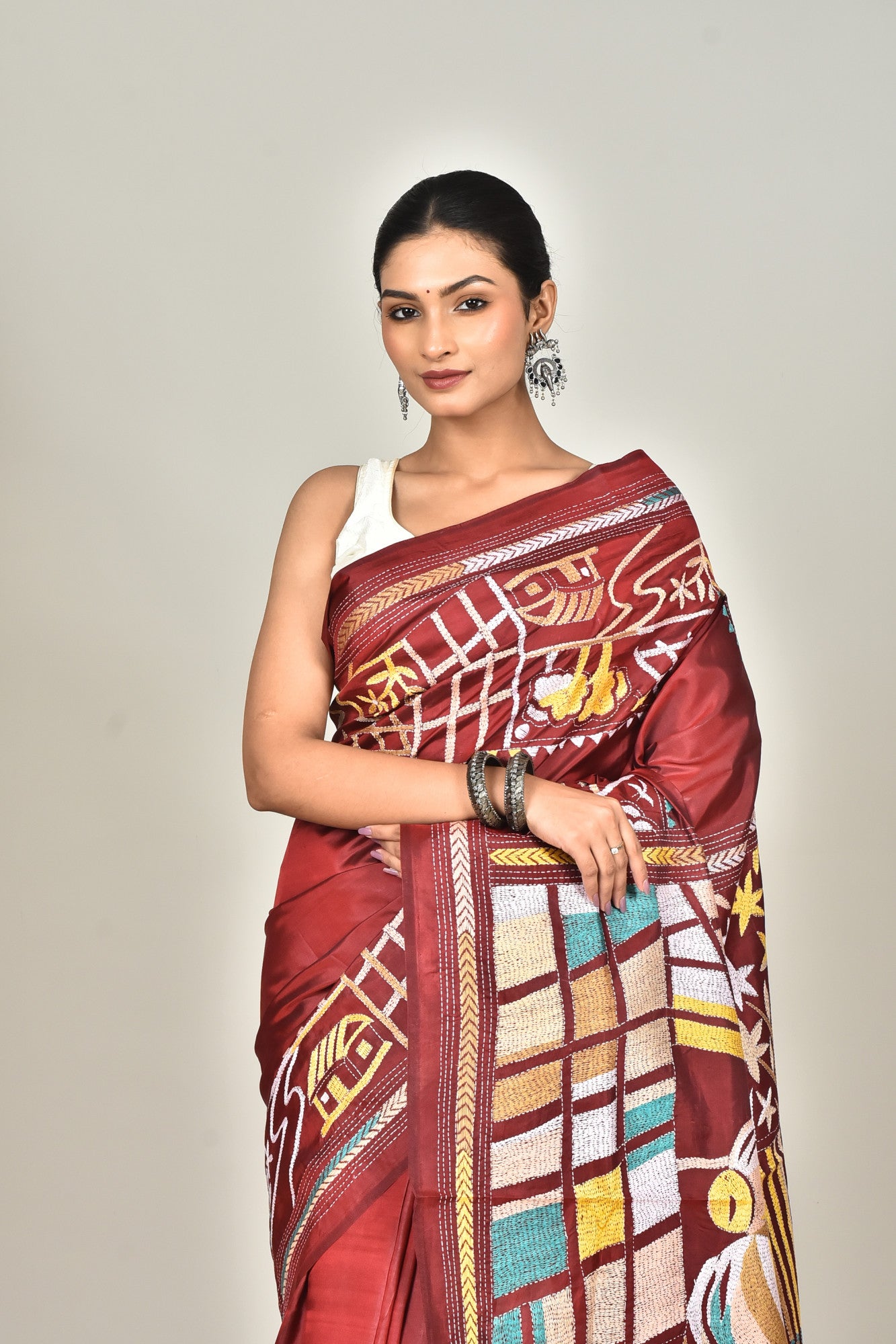 BANGALORE SILK KANTHA SAREE Thumbnail
