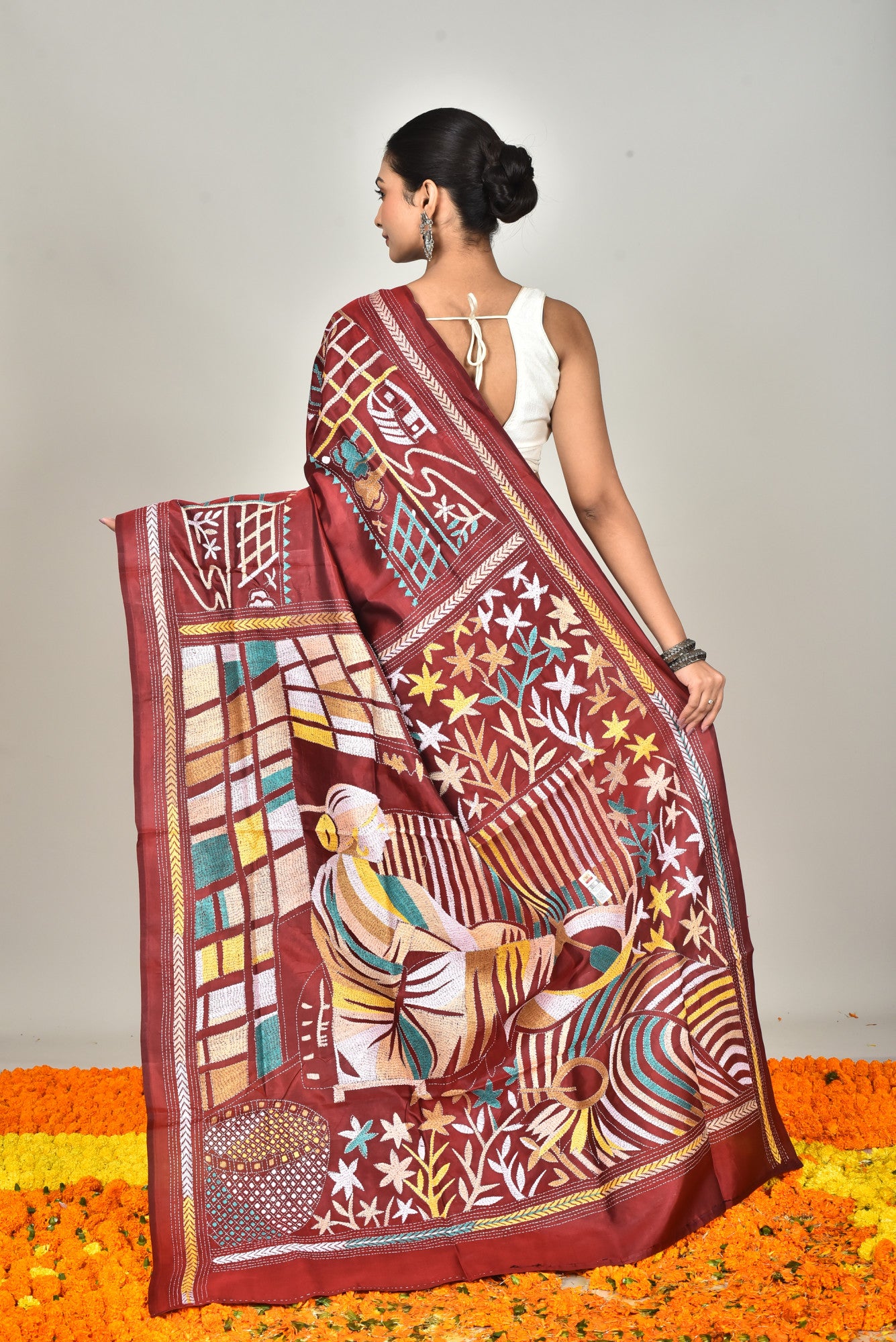 BANGALORE SILK KANTHA SAREE Thumbnail