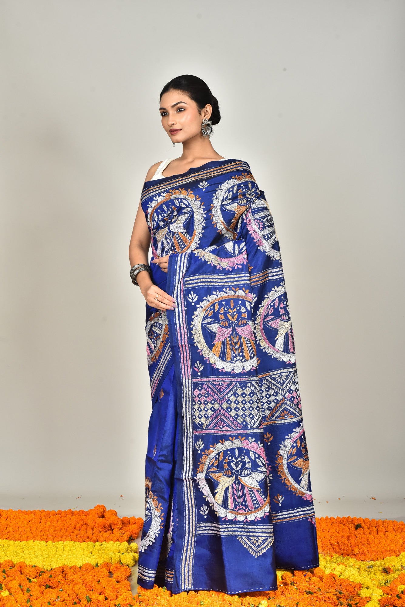 BANGALORE SILK KANTHA SAREE Thumbnail