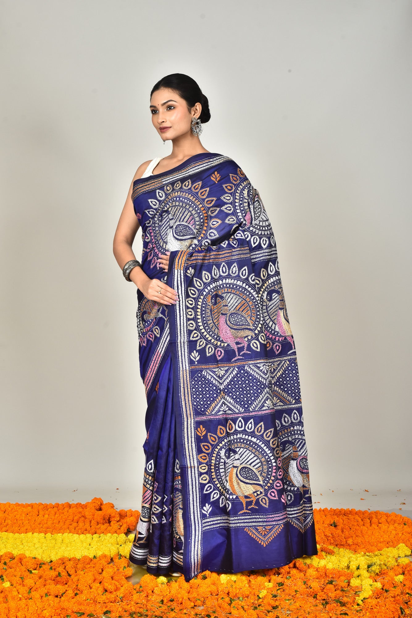 BANGALORE SILK KANTHA SAREE Thumbnail
