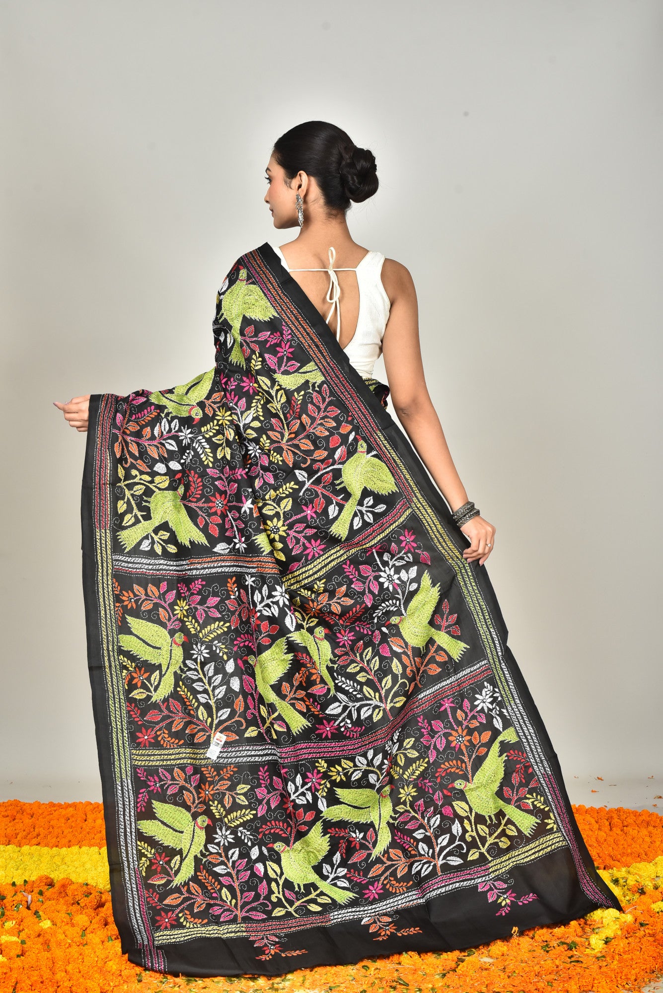 BANGALORE SILK KANTHA SAREE Thumbnail