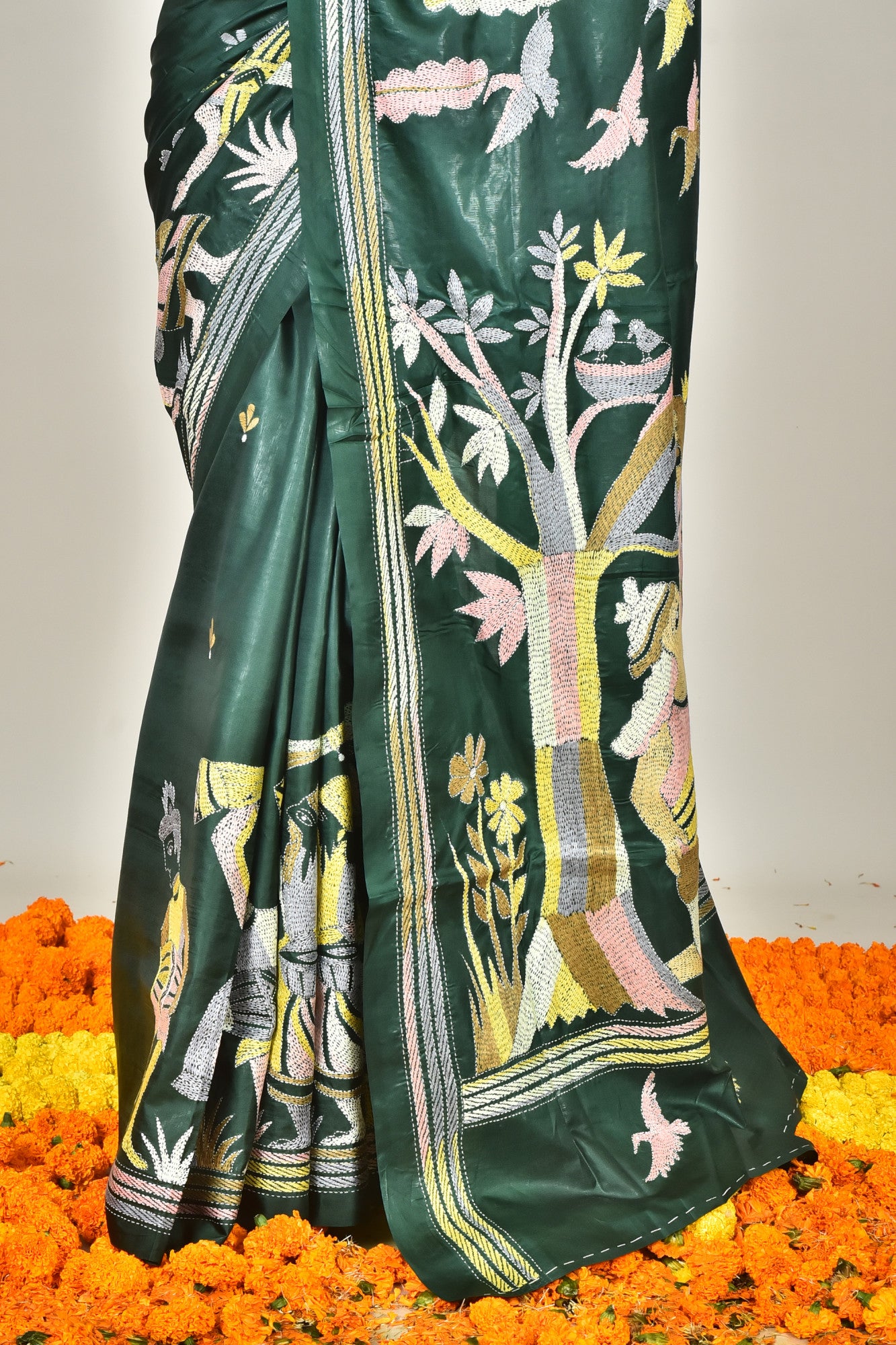 BANGALORE SILK KANTHA SAREE Thumbnail