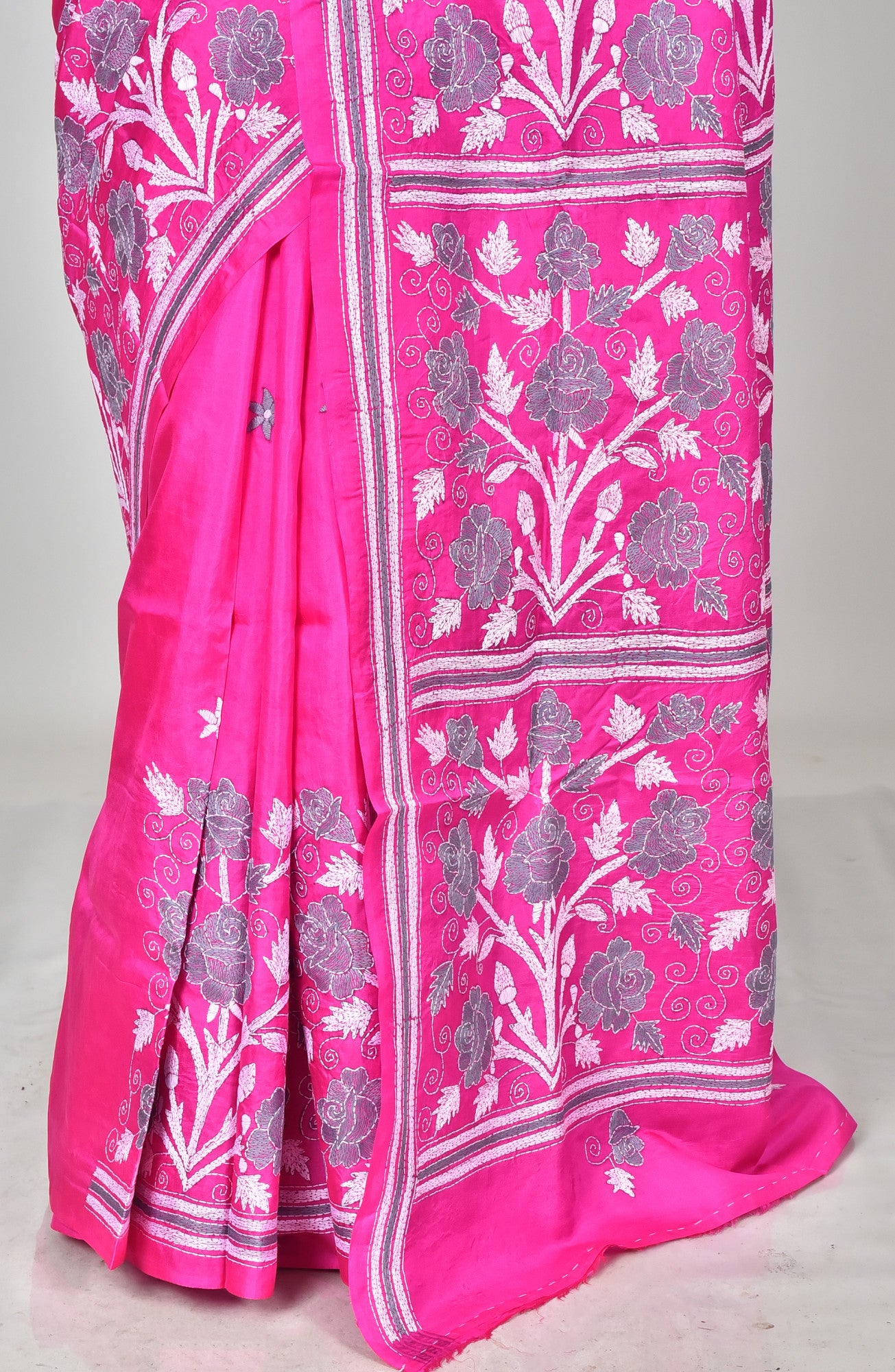 BANGALORE SILK KANTHA STITCH SAREE Thumbnail