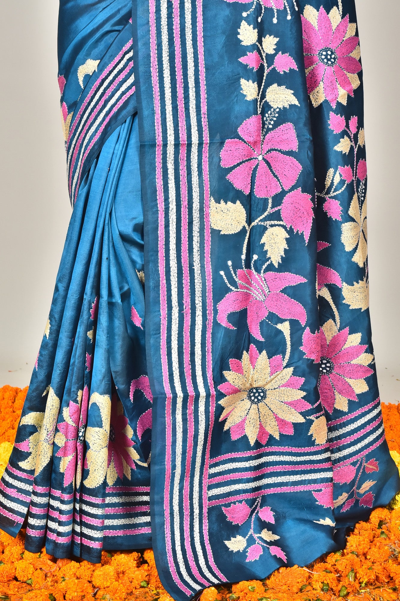 BANGALORE SILK KANTHA STITCH SAREE Thumbnail