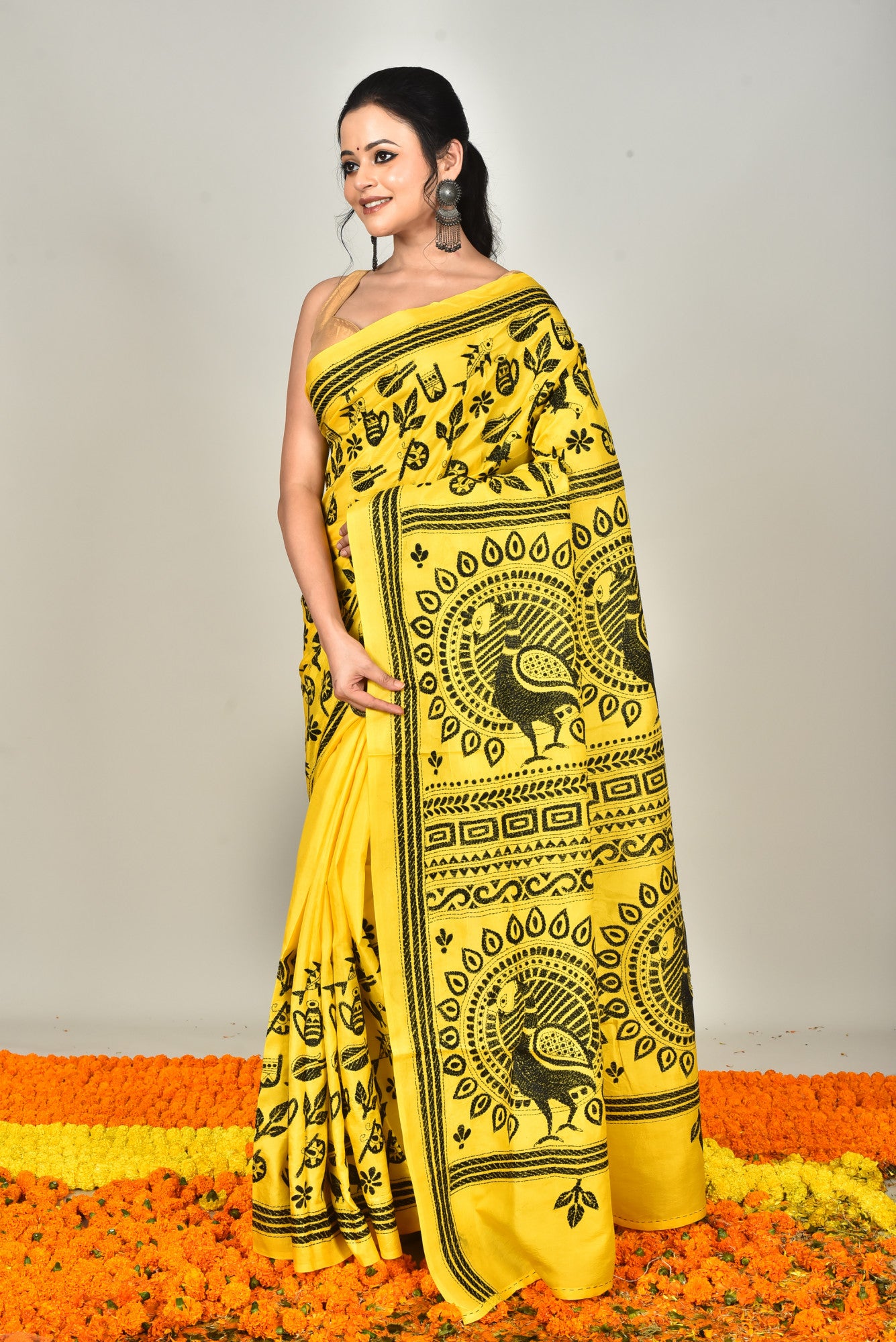BANGALORE SILK REVERSE KANTHA SAREE Thumbnail