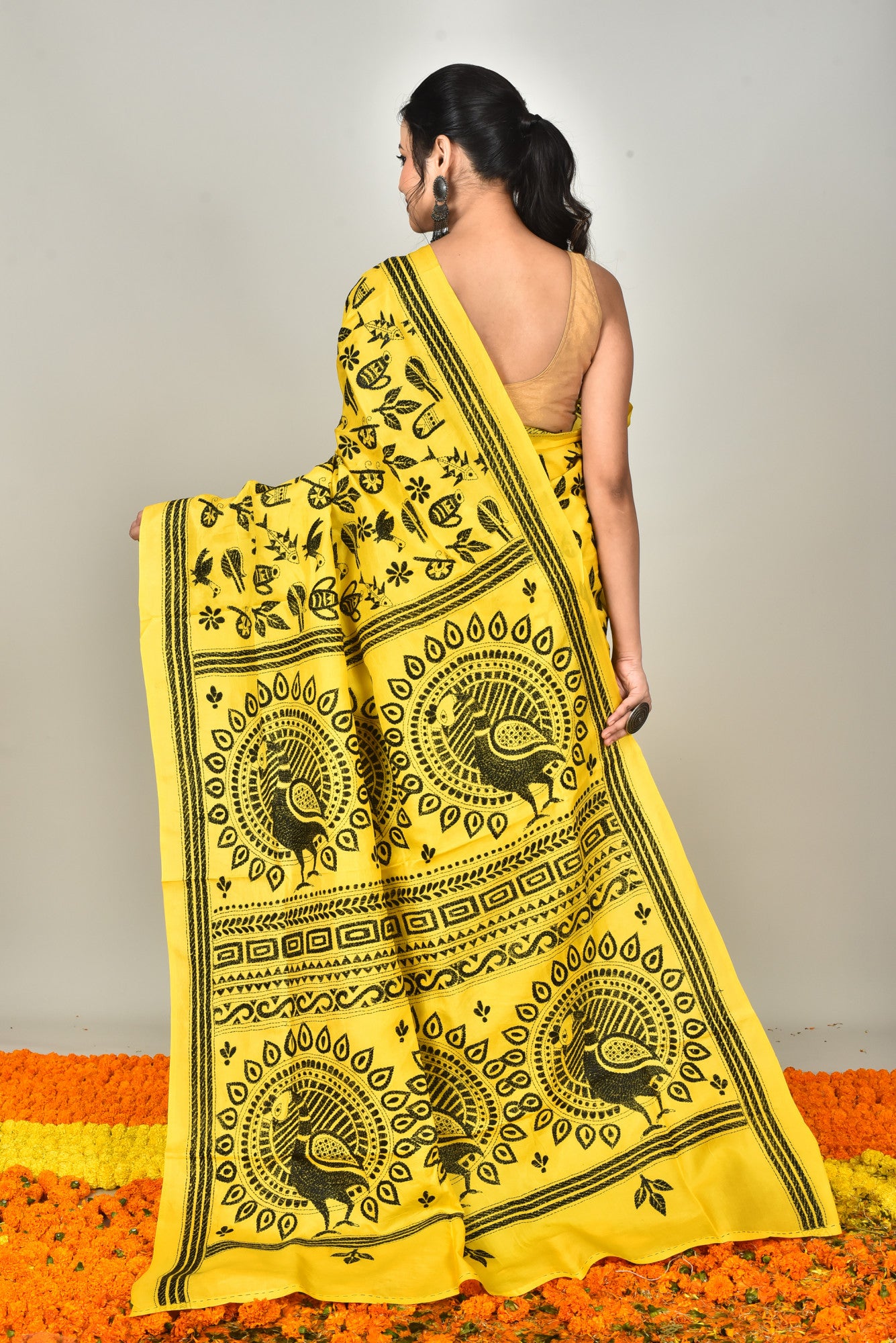 BANGALORE SILK REVERSE KANTHA SAREE Thumbnail