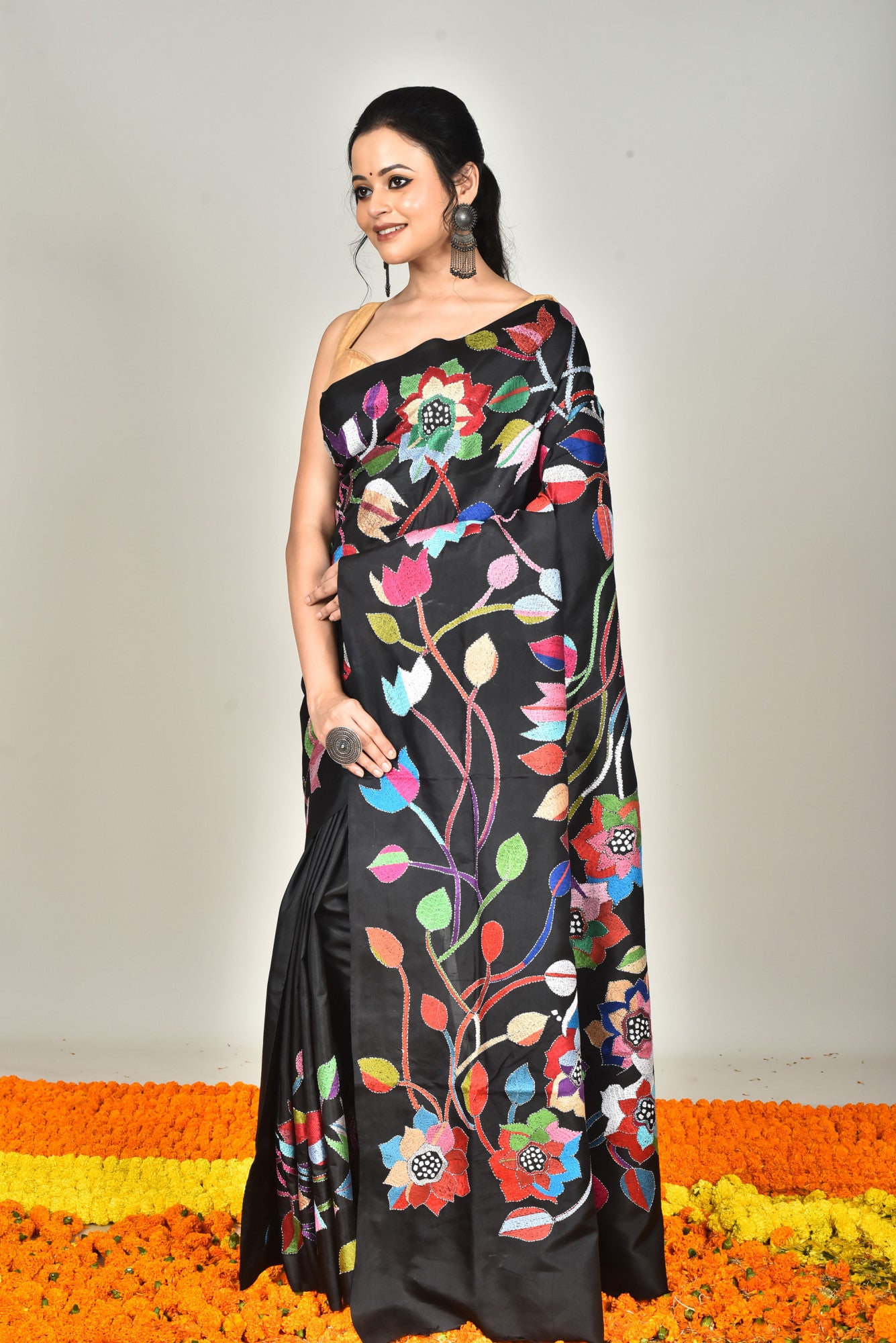 BANGALORE SILK REVERSE KANTHA SAREE Thumbnail