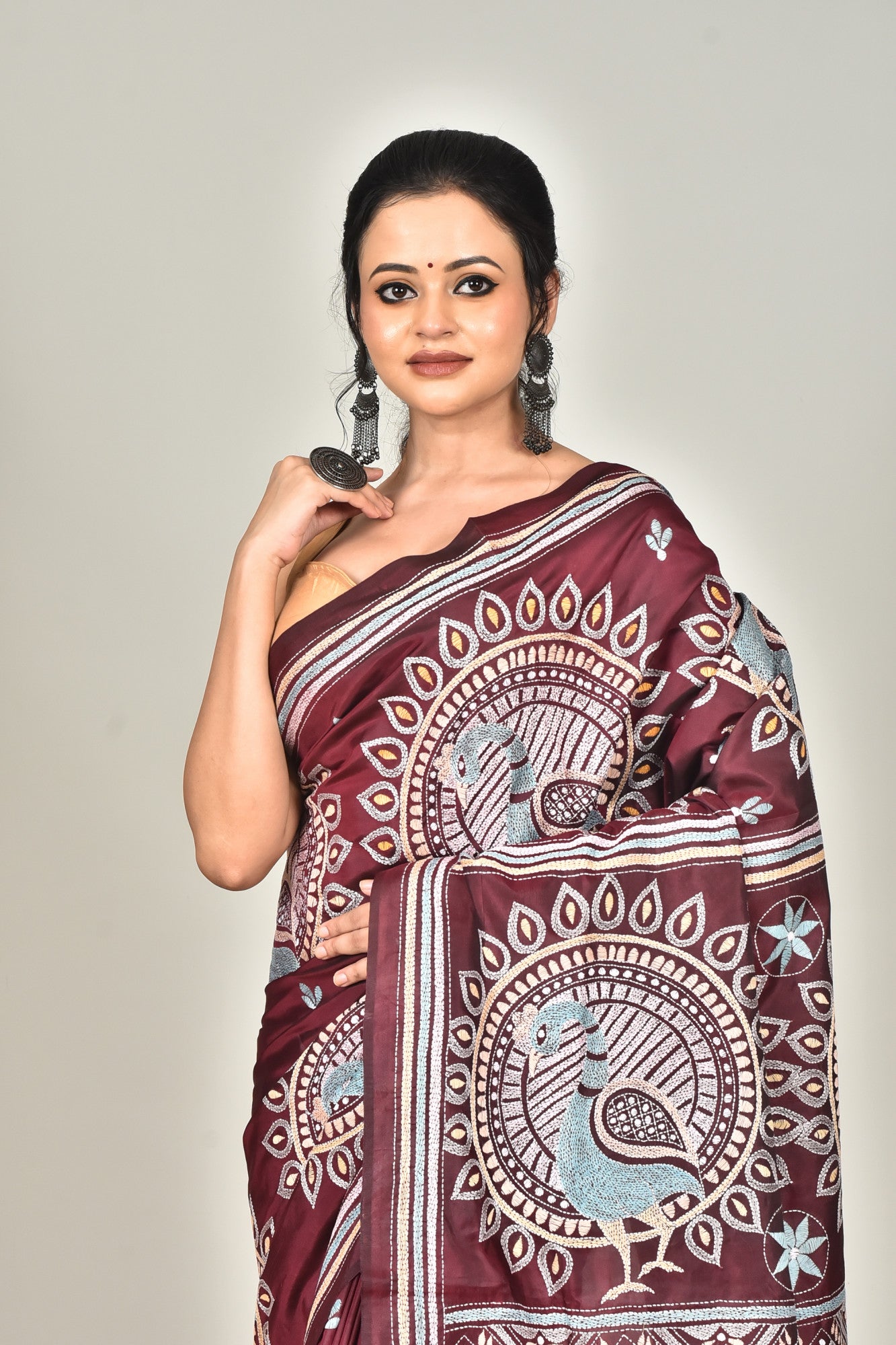 BANGALORE SILK REVERSE KANTHA SAREE Thumbnail