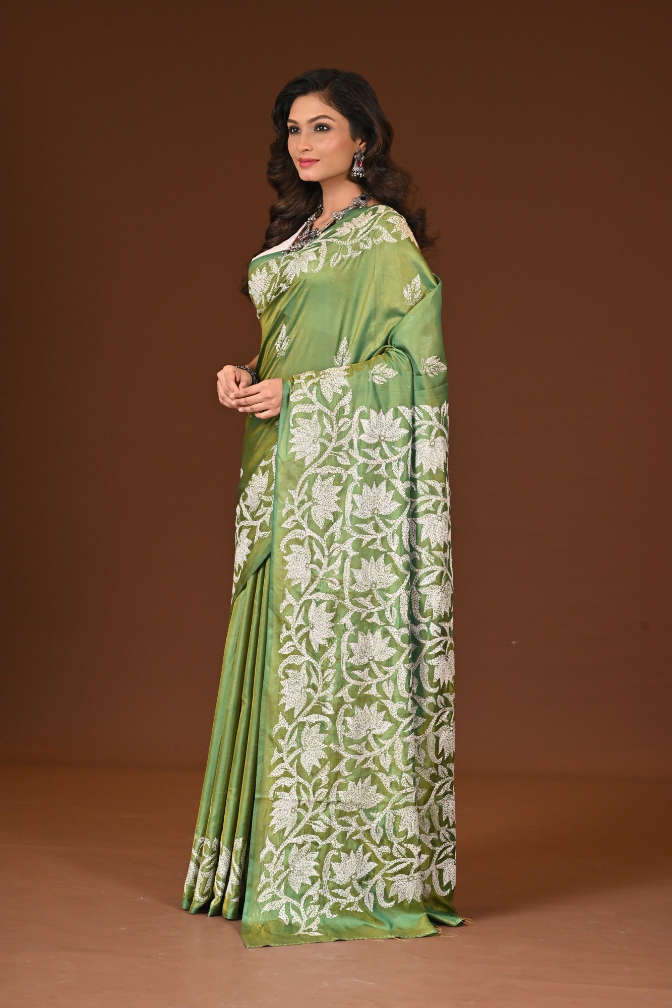 Blende Silk Kantha Stitch Saree Green Thumbnail