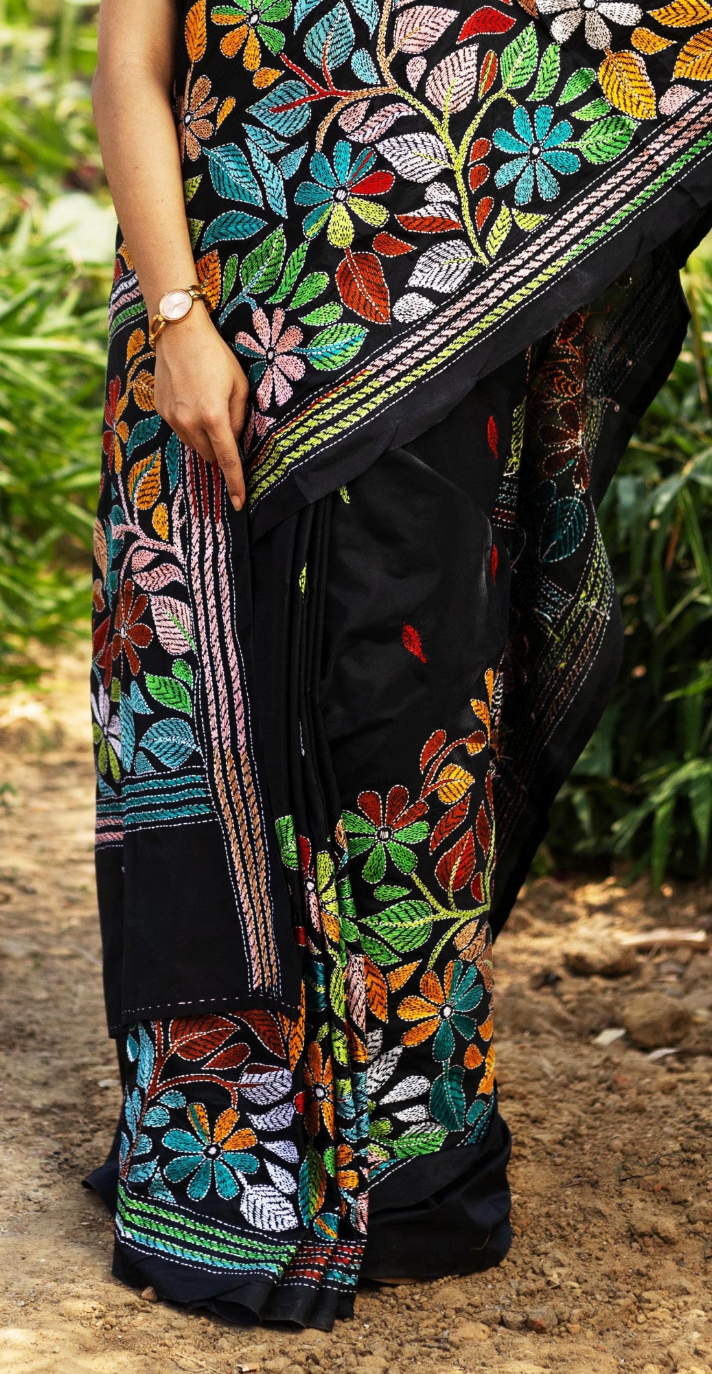 Blended Silk Kantha Stitch Saree Black Thumbnail