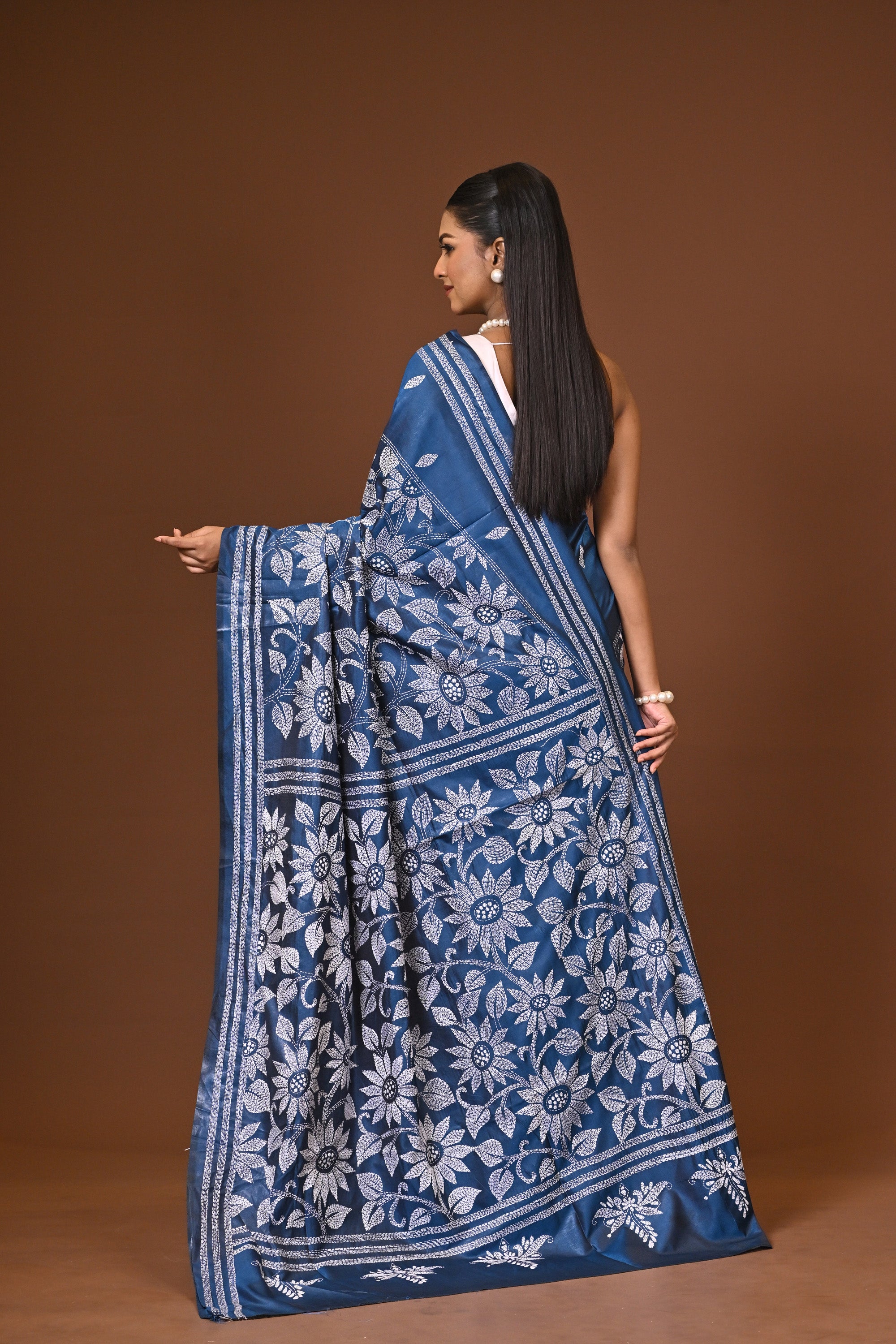 Blended Silk Kantha Stitch Saree Blue Thumbnail