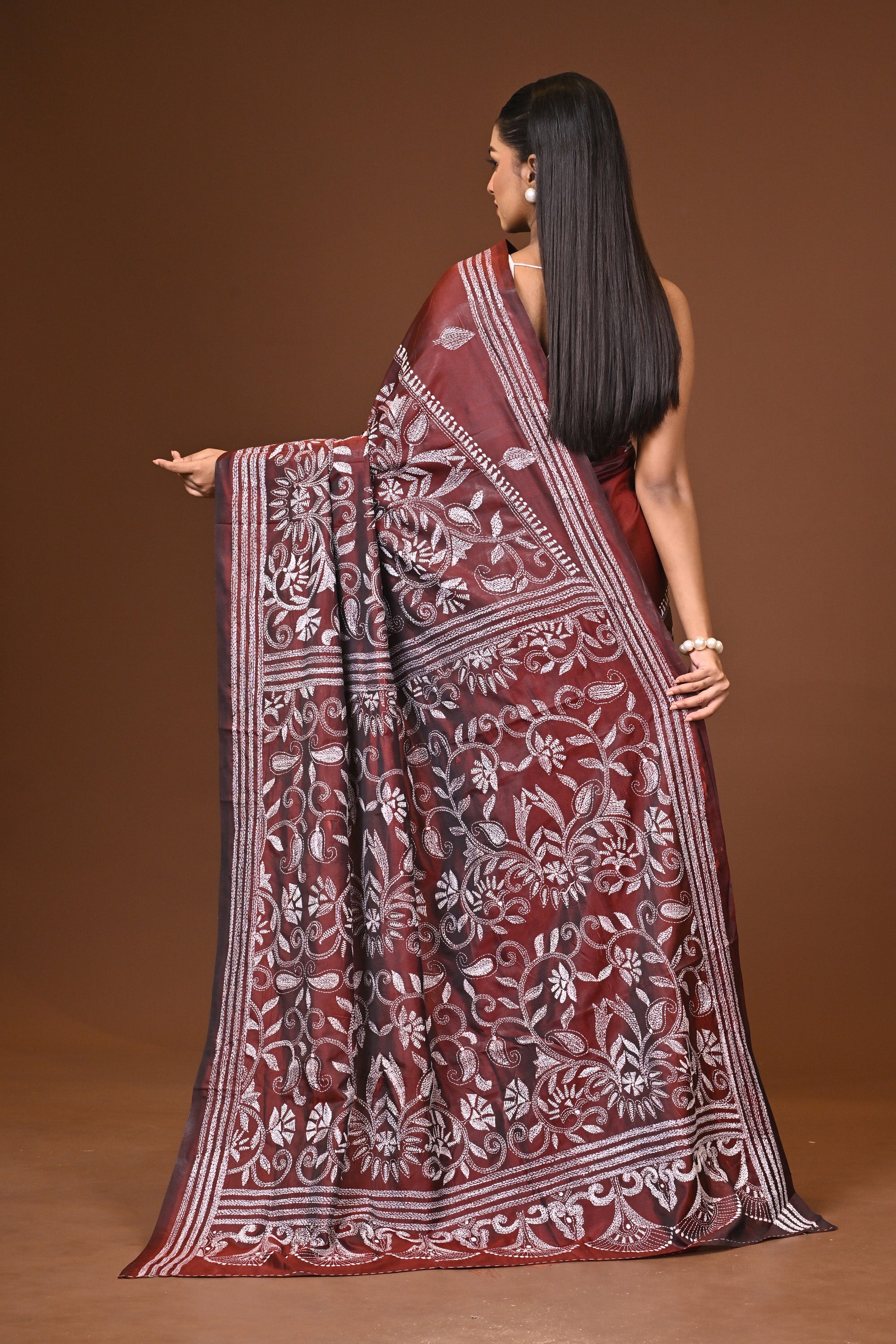 Blended Silk Kantha Stitch Saree Brown Thumbnail