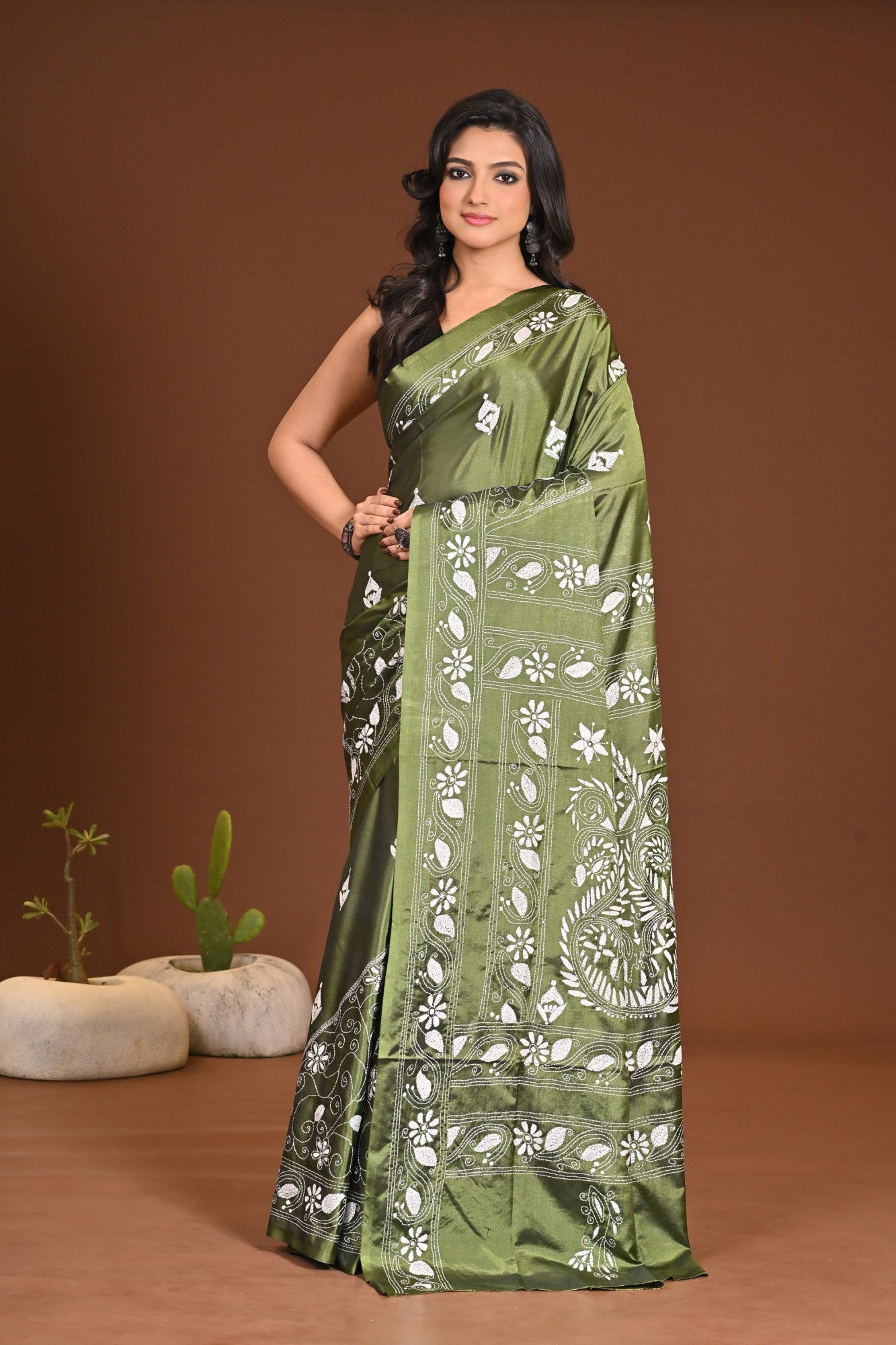 Blended Silk Kantha Stitch Saree Green