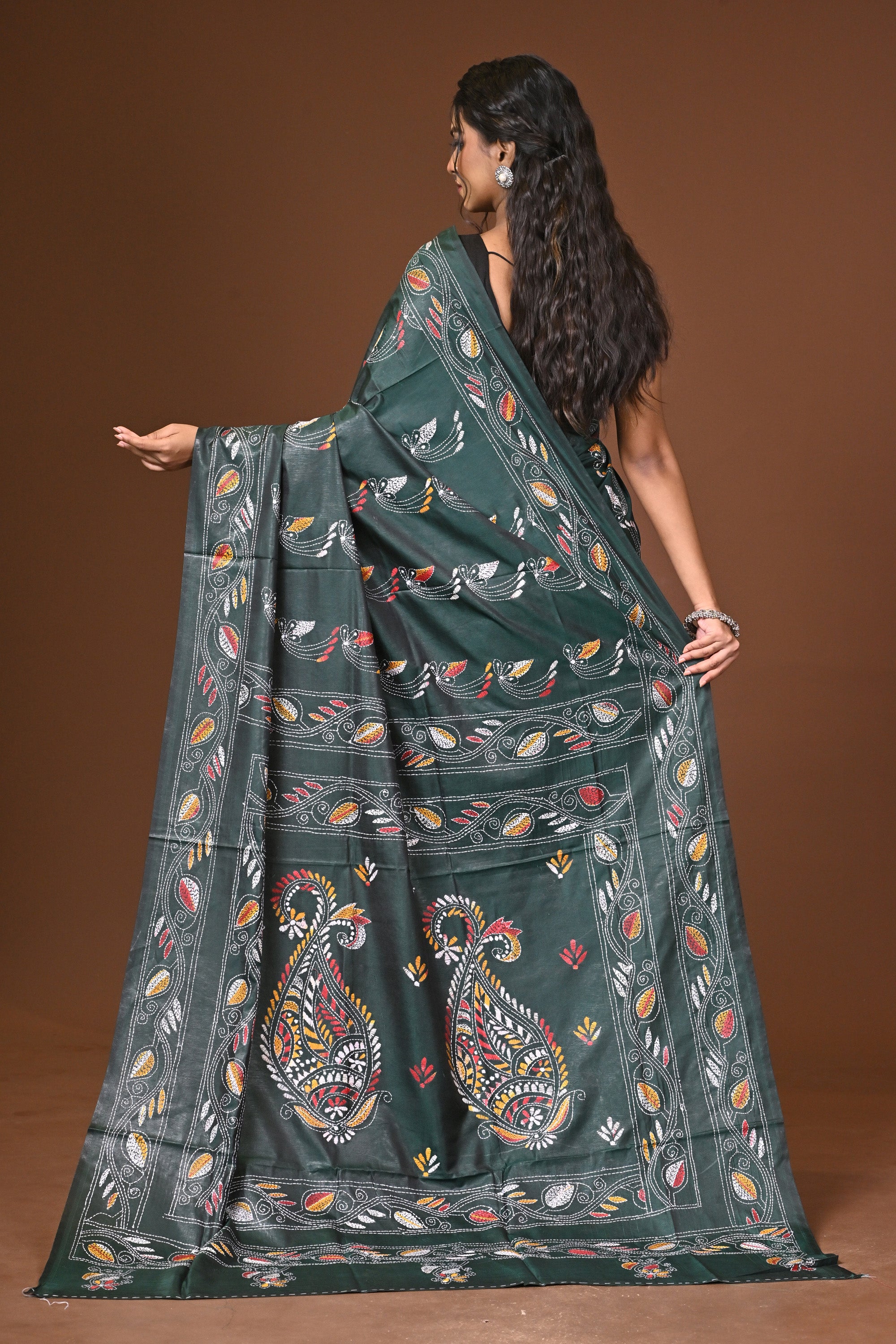 Blended Silk Kantha Stitch Saree Green Thumbnail
