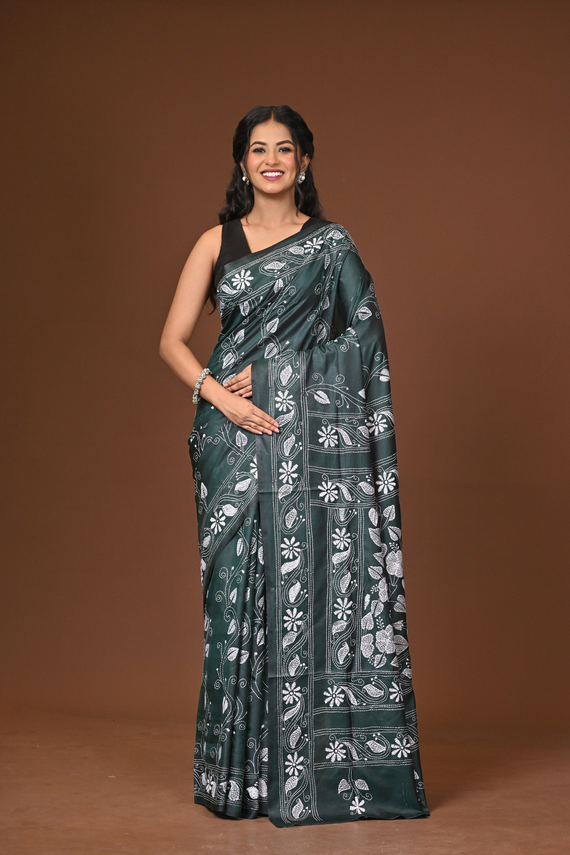 Blended Silk Kantha Stitch Saree Green