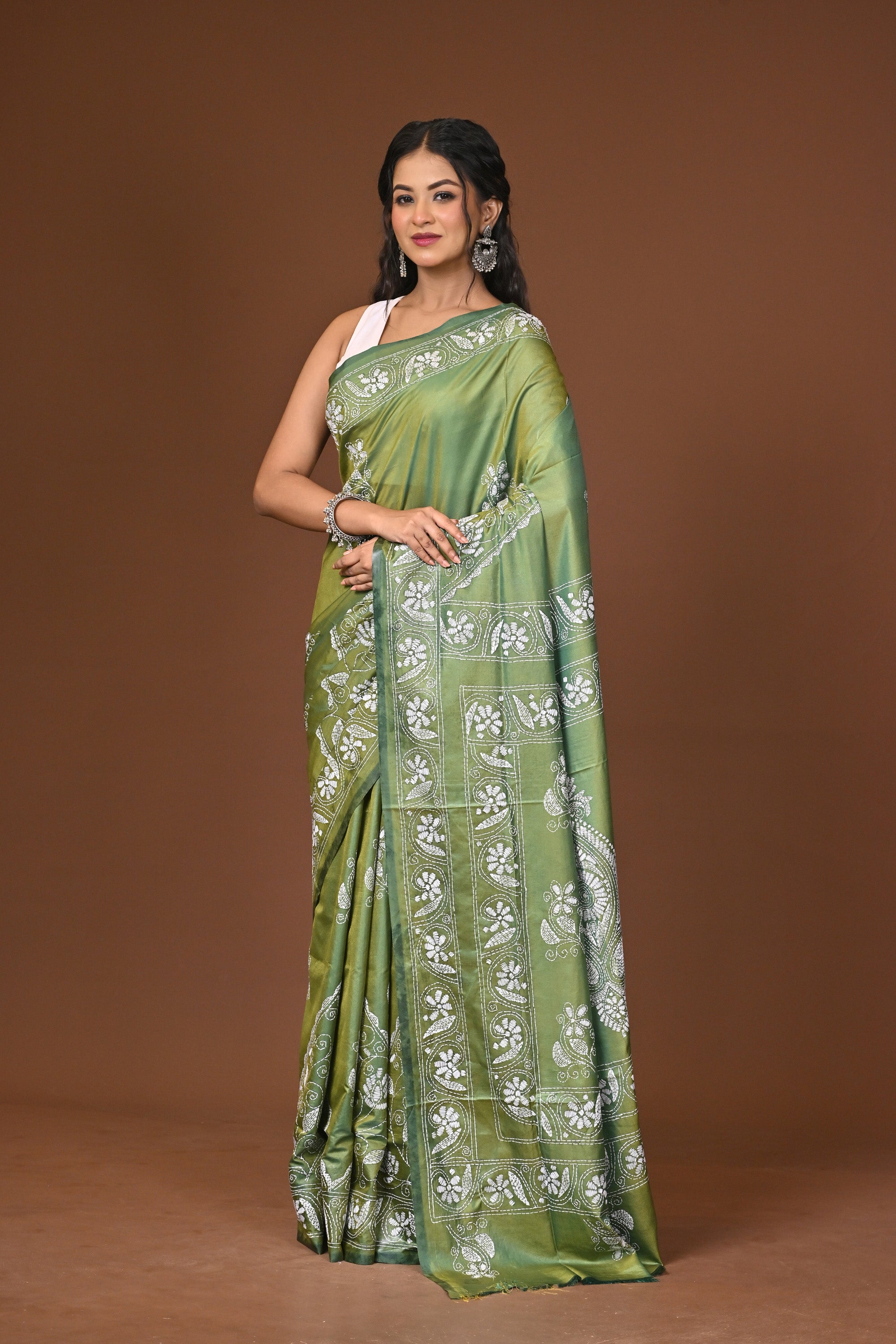 Blended Silk Kantha Stitch Saree Green Thumbnail