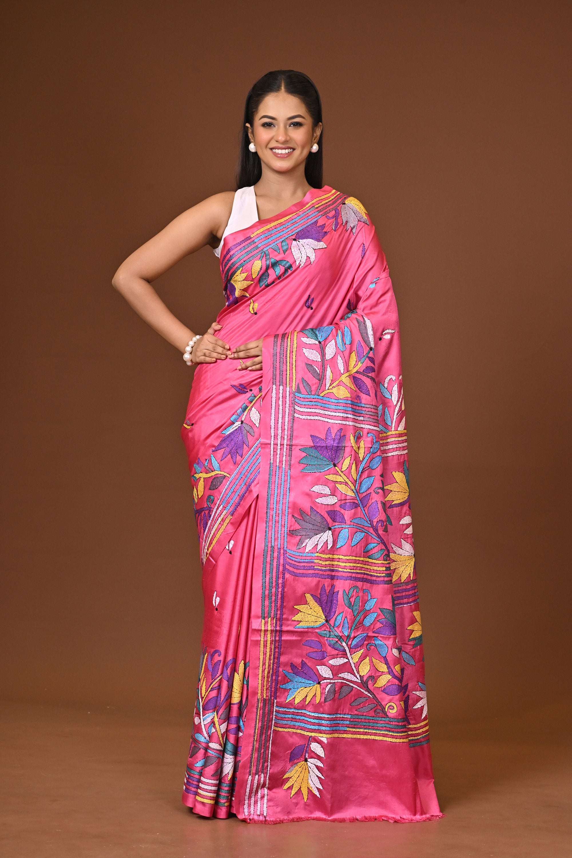Blended Silk Kantha Stitch Saree Dark Green Thumbnail