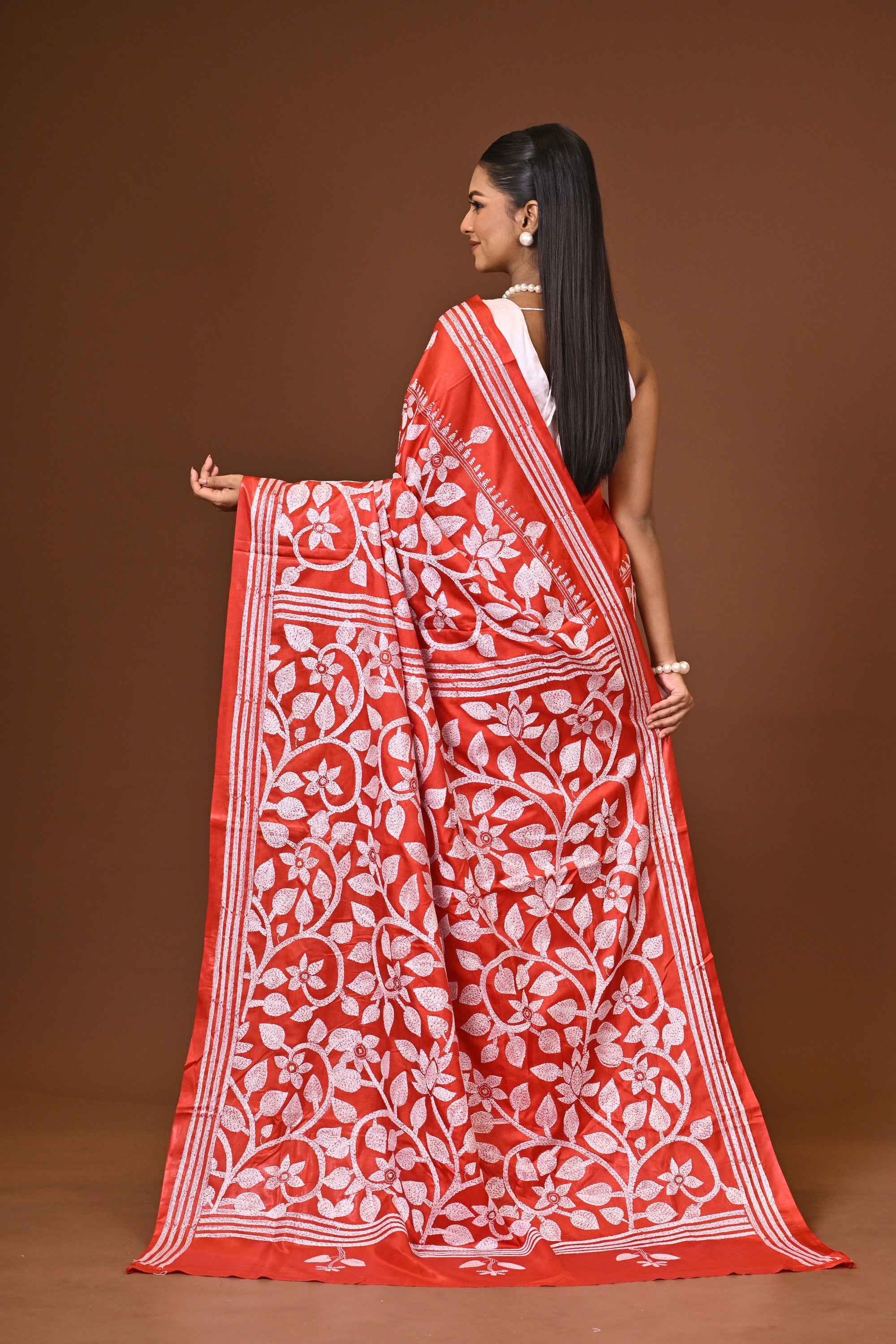 Blended Silk Kantha Stitch Saree Red Thumbnail