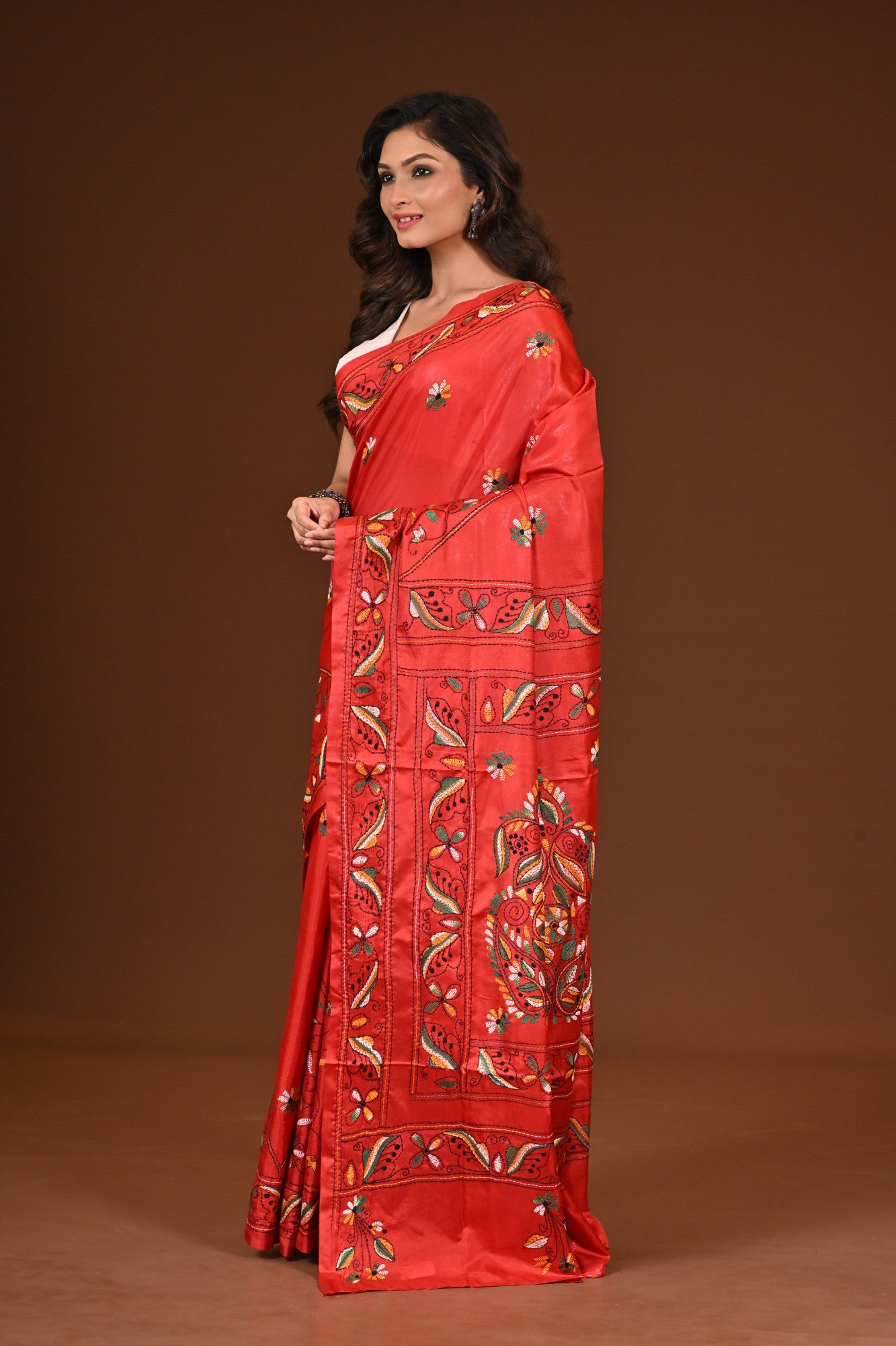 Blended Silk Kantha Stitch Saree Red Thumbnail