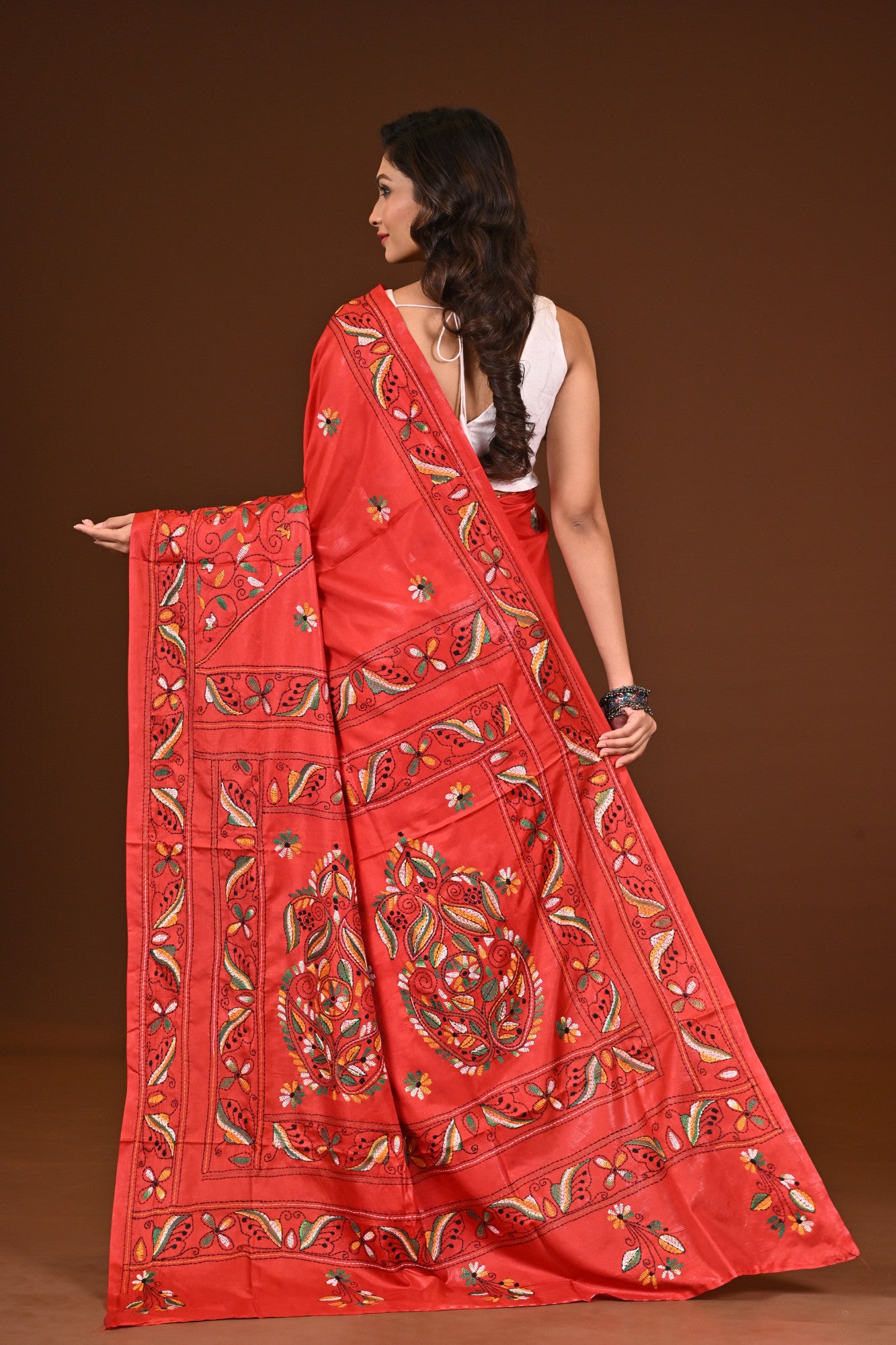 Blended Silk Kantha Stitch Saree Red Thumbnail