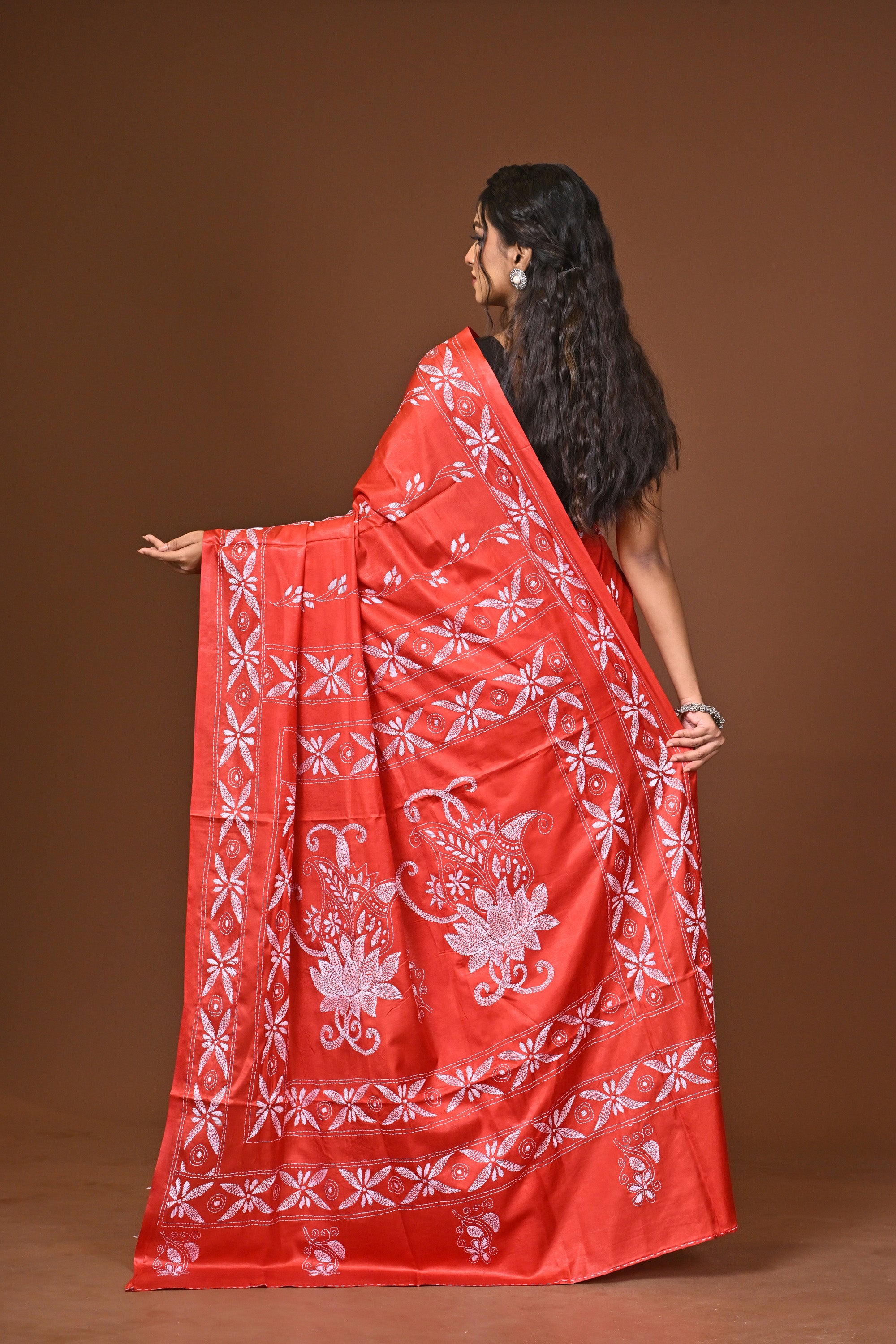 Blended Silk Kantha Stitch Saree Red Thumbnail