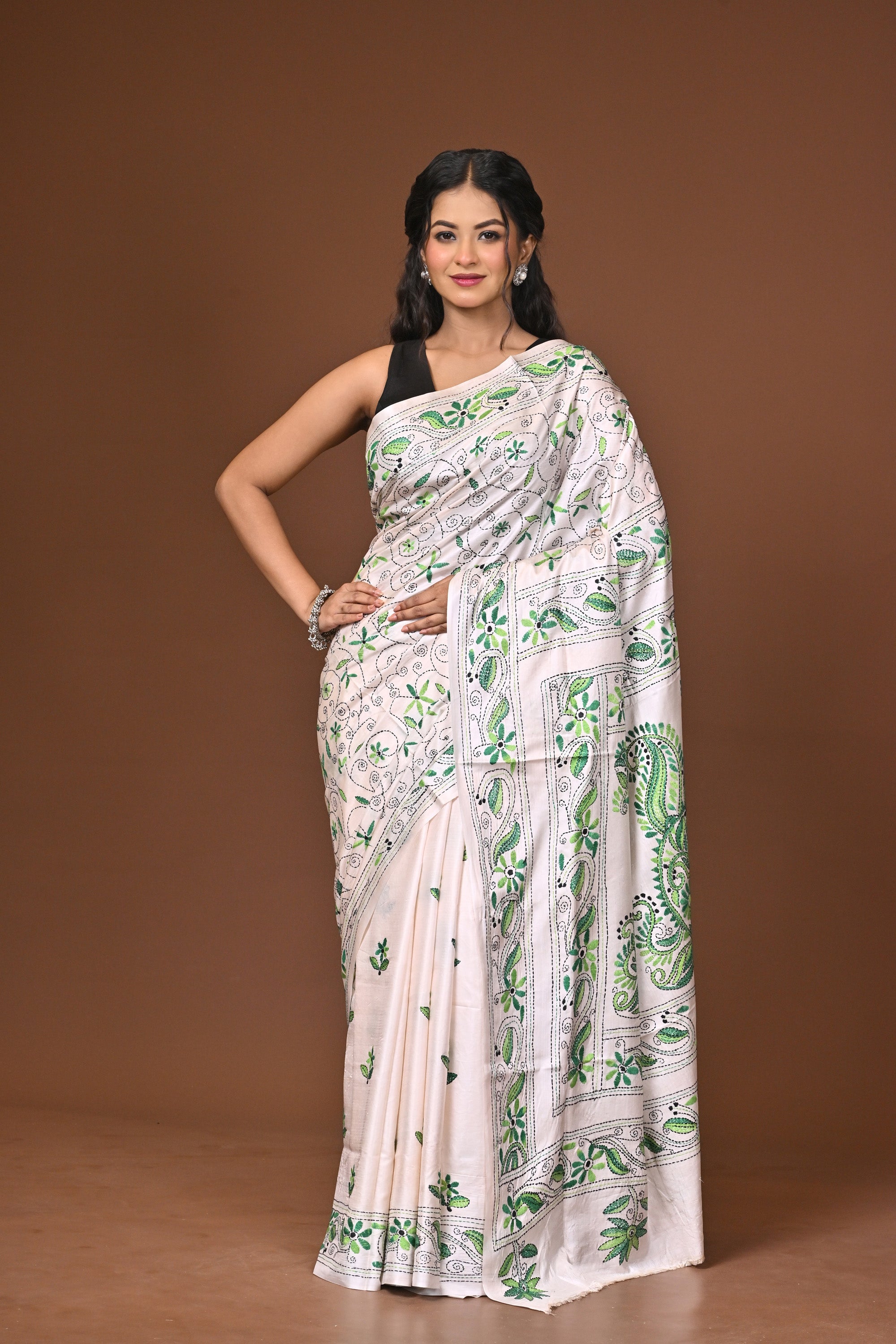 Blended Silk Kantha Stitch Saree White Thumbnail