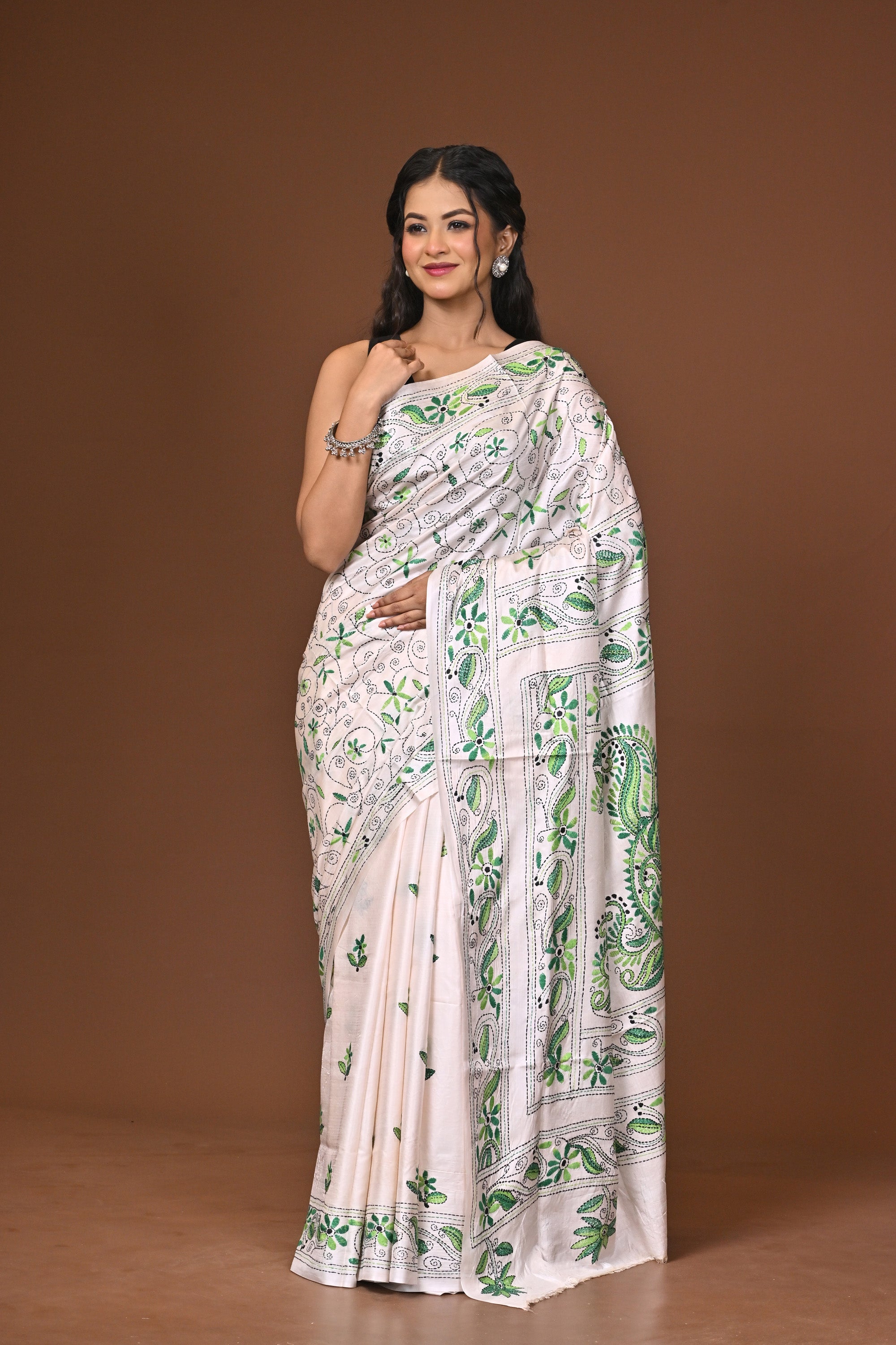Blended Silk Kantha Stitch Saree White Thumbnail