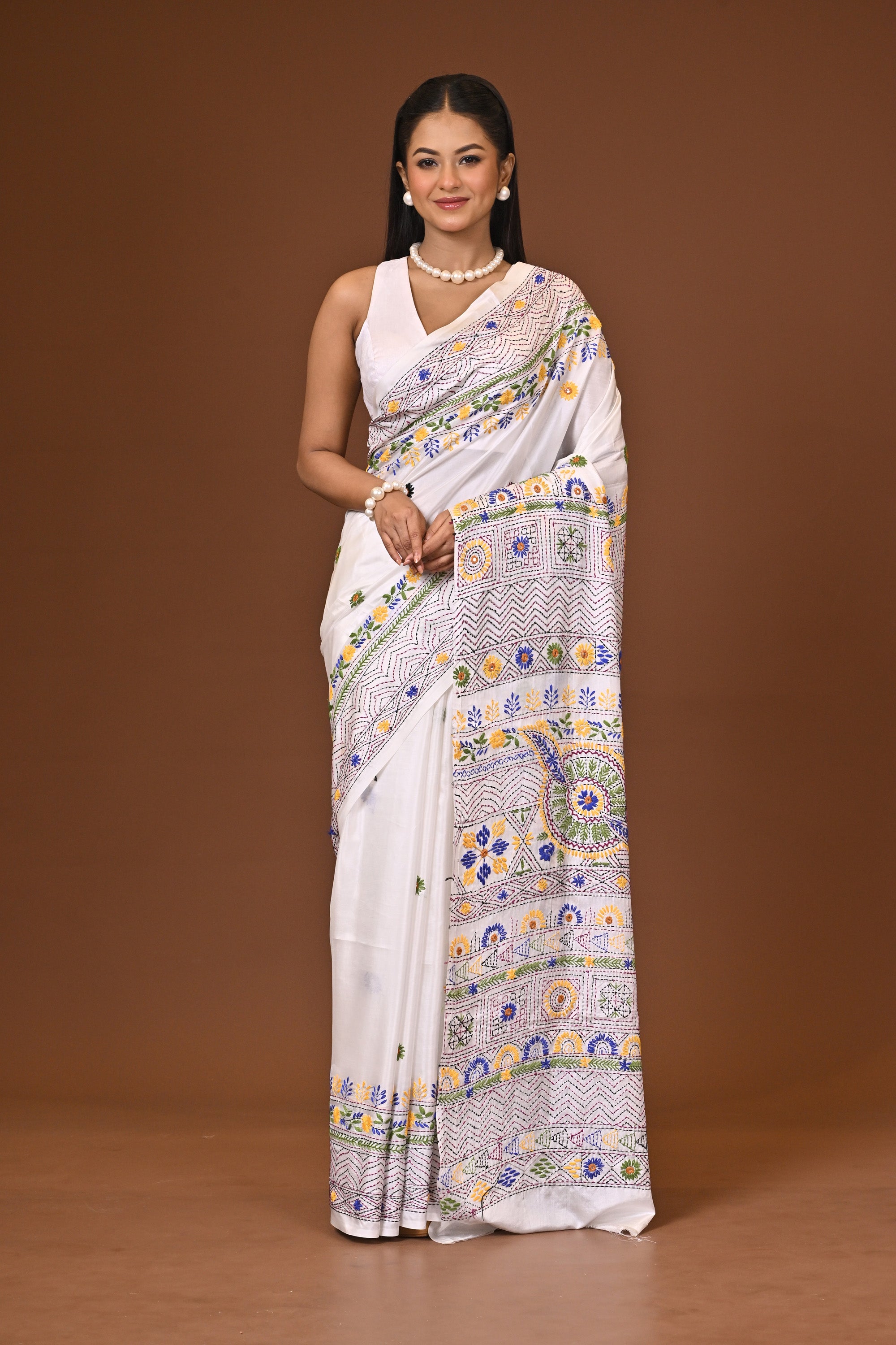 Blended Silk Kantha Stitch Saree White Thumbnail