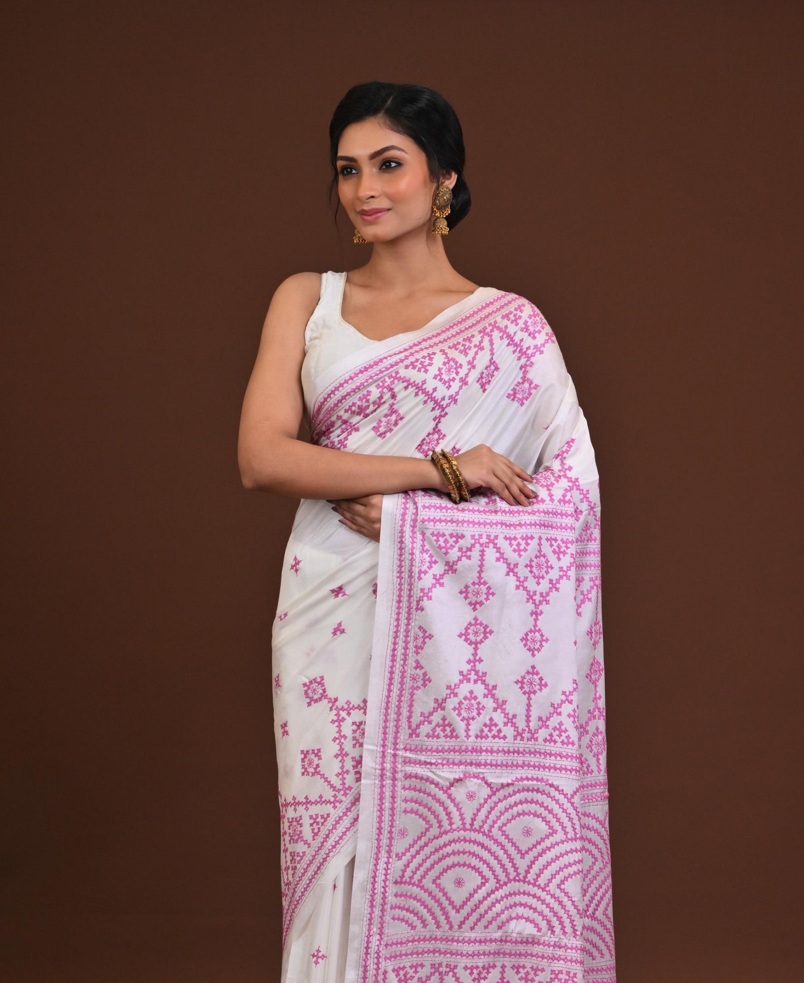 Blended Silk Kantha Stitch Saree White