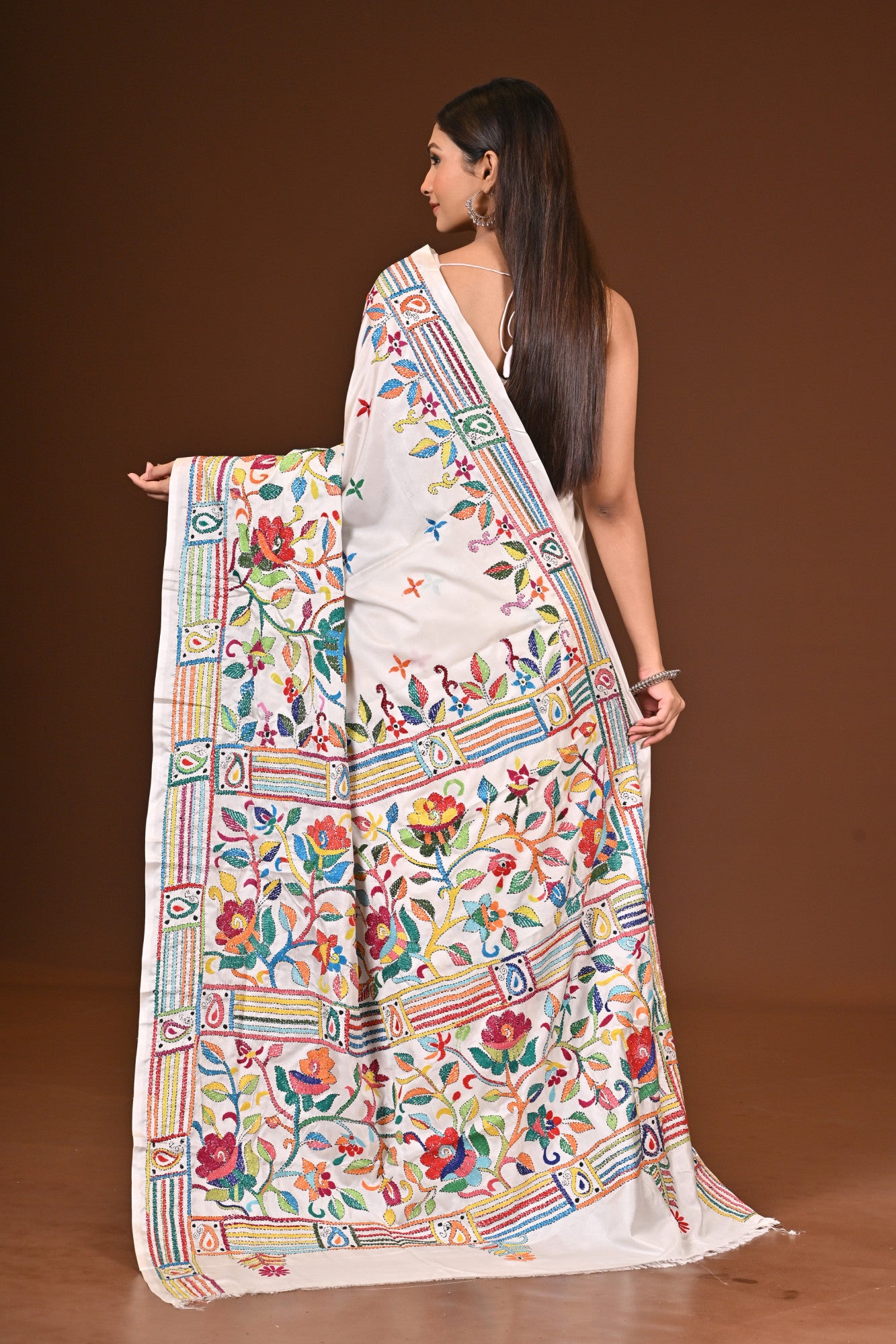 Blended Silk Kantha Stitch Saree White Thumbnail