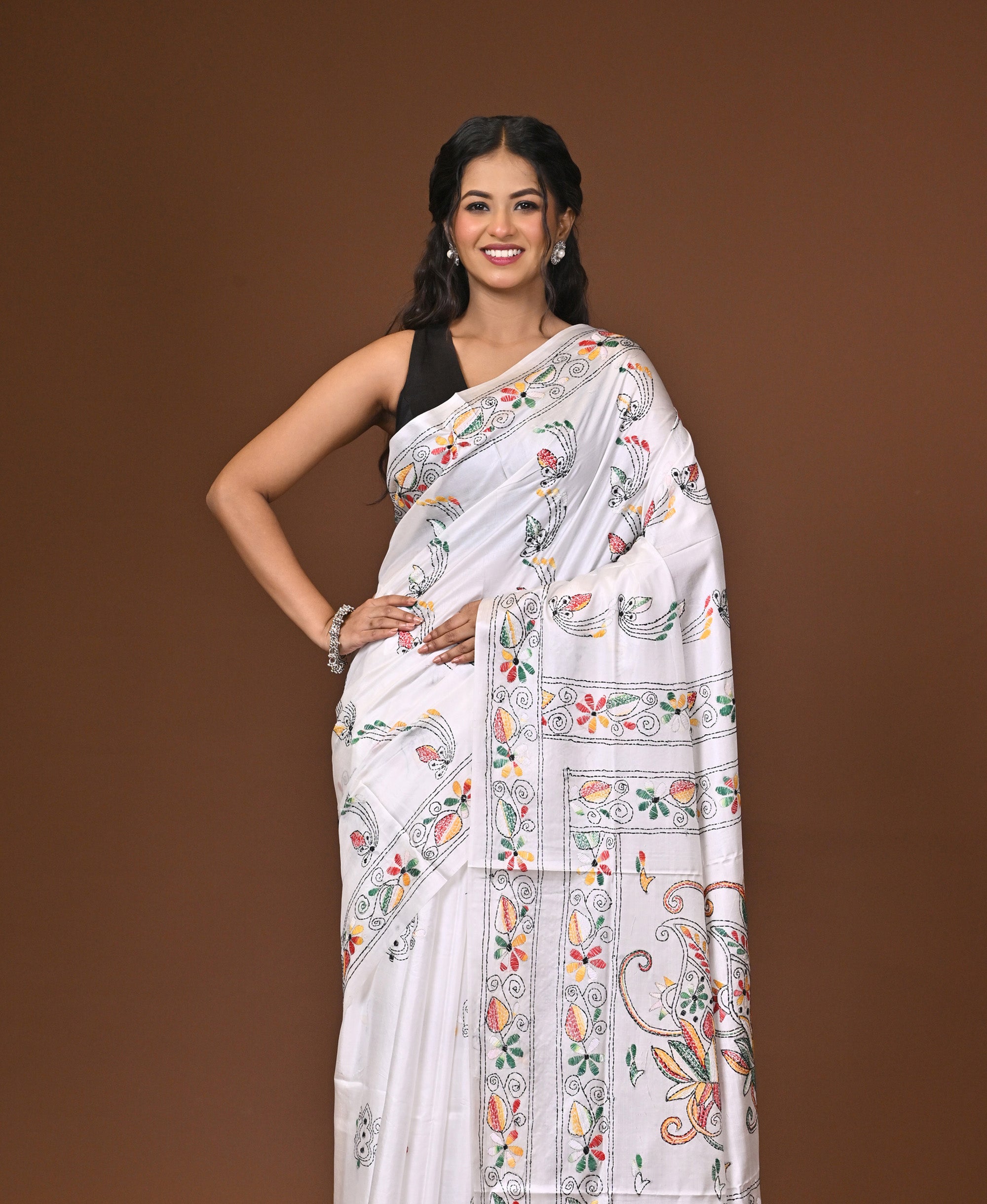 Blended Silk Kantha Stitch Saree White Thumbnail