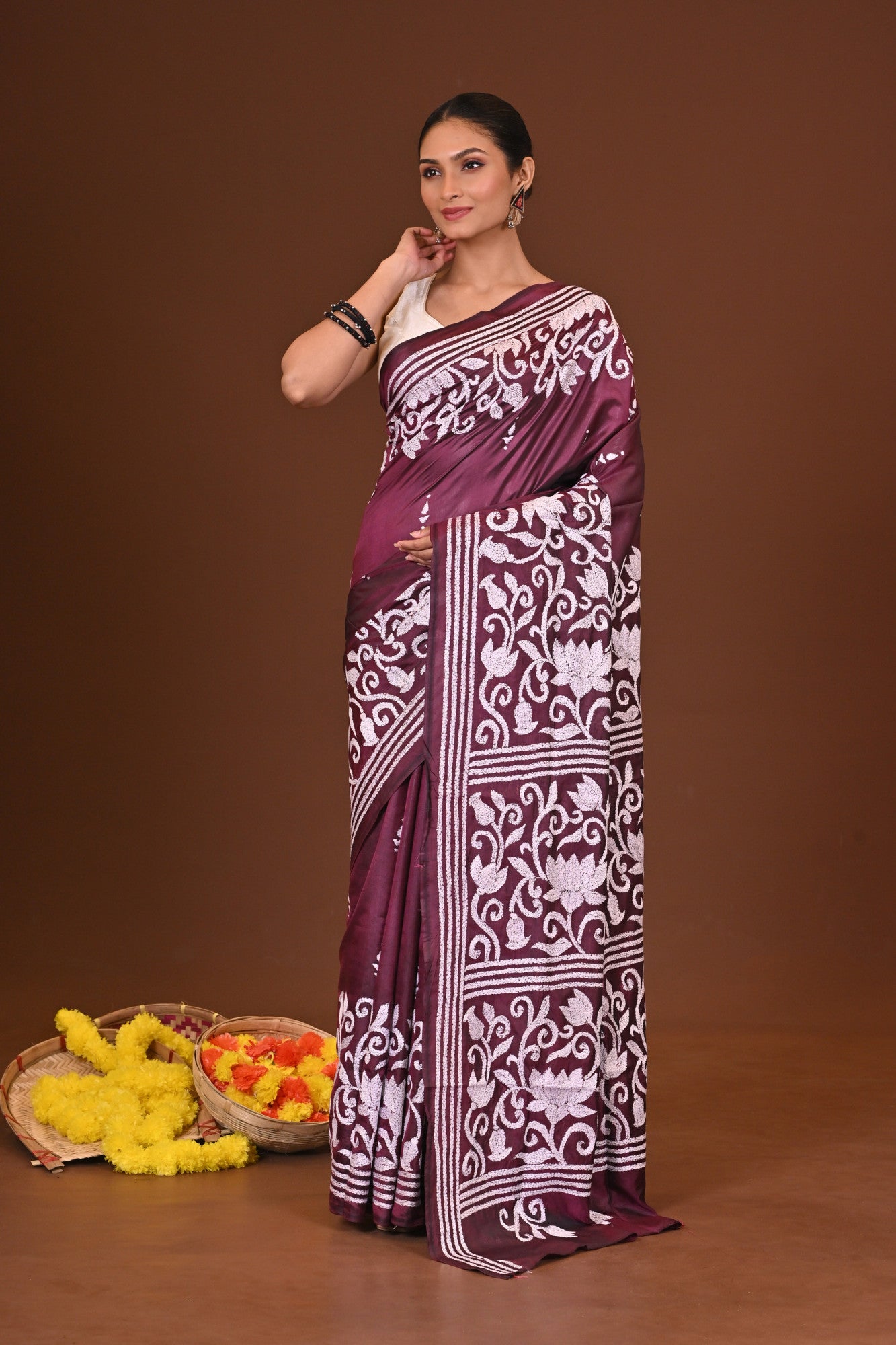 CHITRANGADA BLENDED SILK KANTHA SAREE Thumbnail