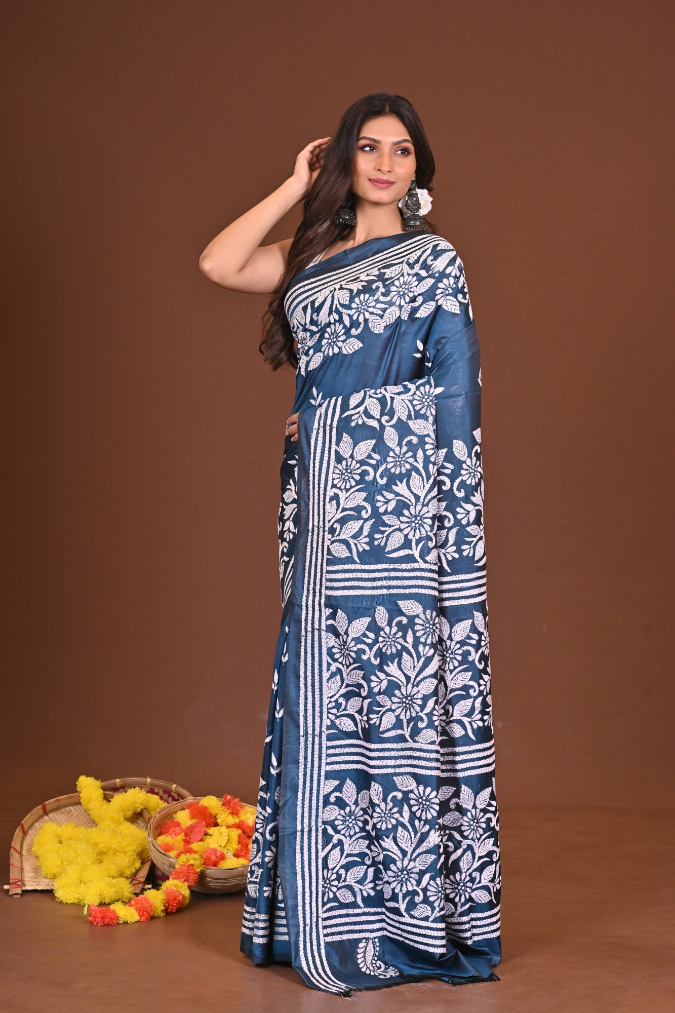 DEVOBHOOMIDOLON BLENDED SILK KANTHA SAREE Thumbnail