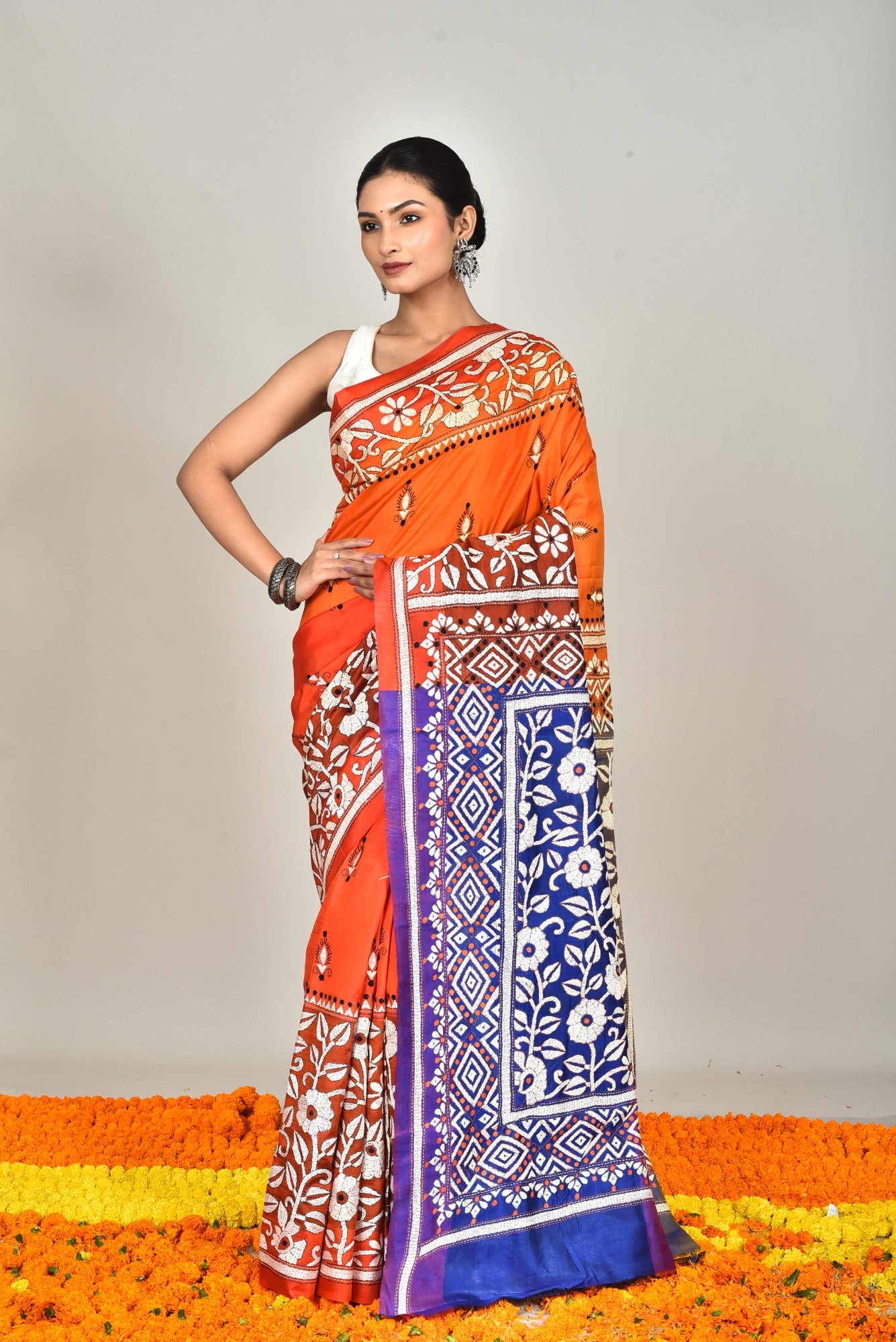 GACHI SILK DIY KANTHA SAREE Thumbnail