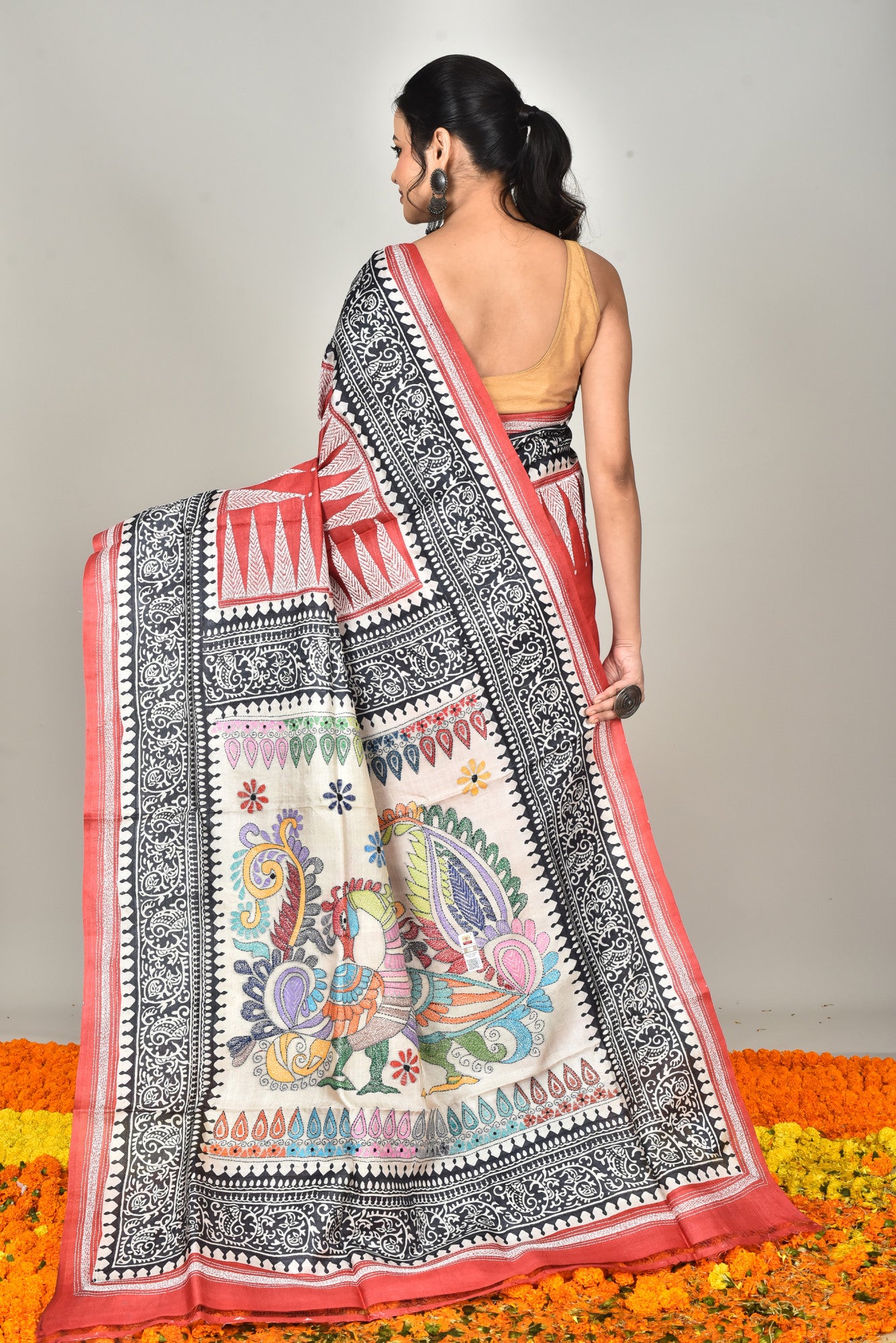 GACHI SILK DIY KANTHA SAREE Thumbnail