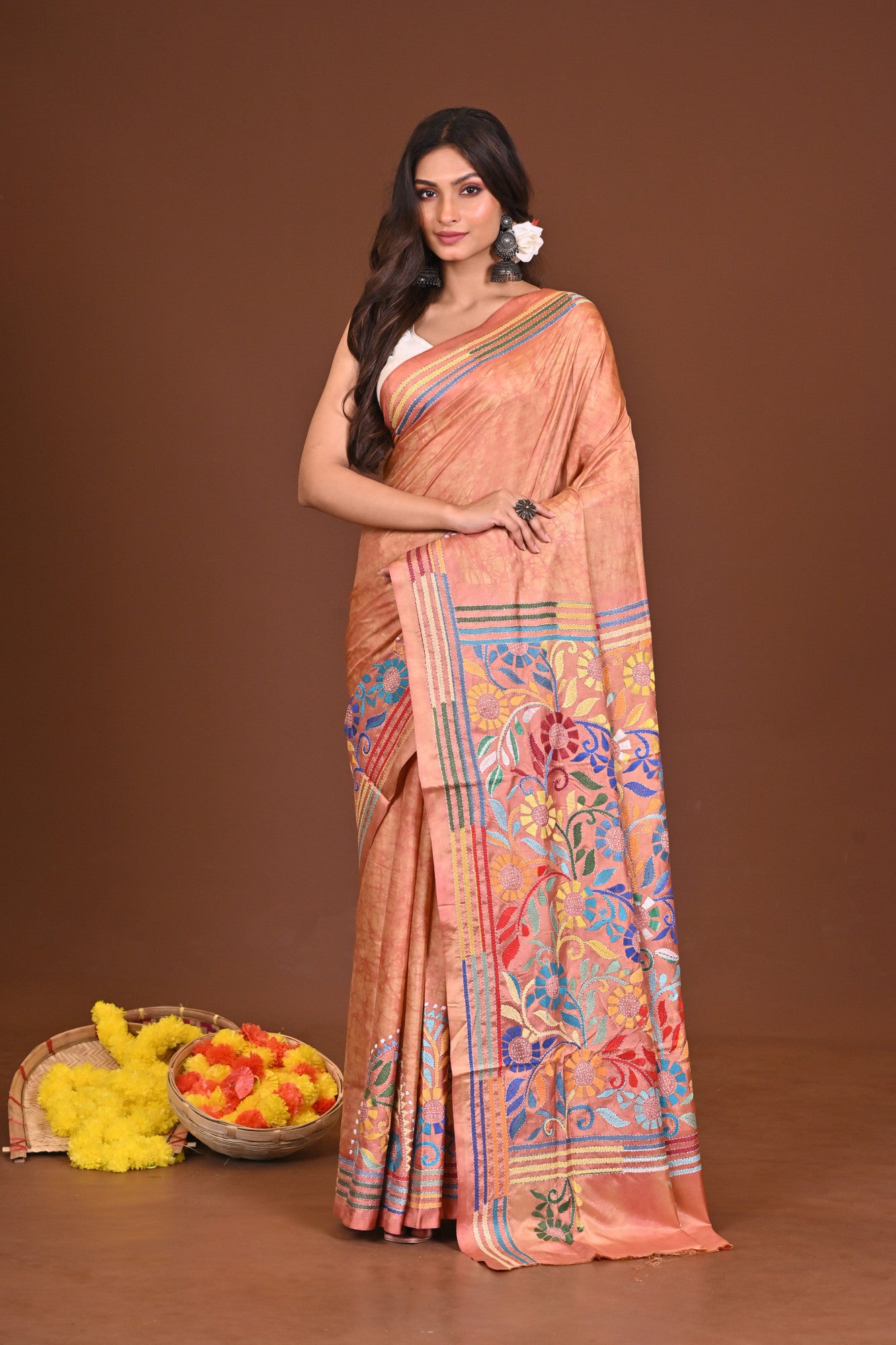 GOLAPIGANDHA BLENDED SILK KANTHA SAREE Thumbnail