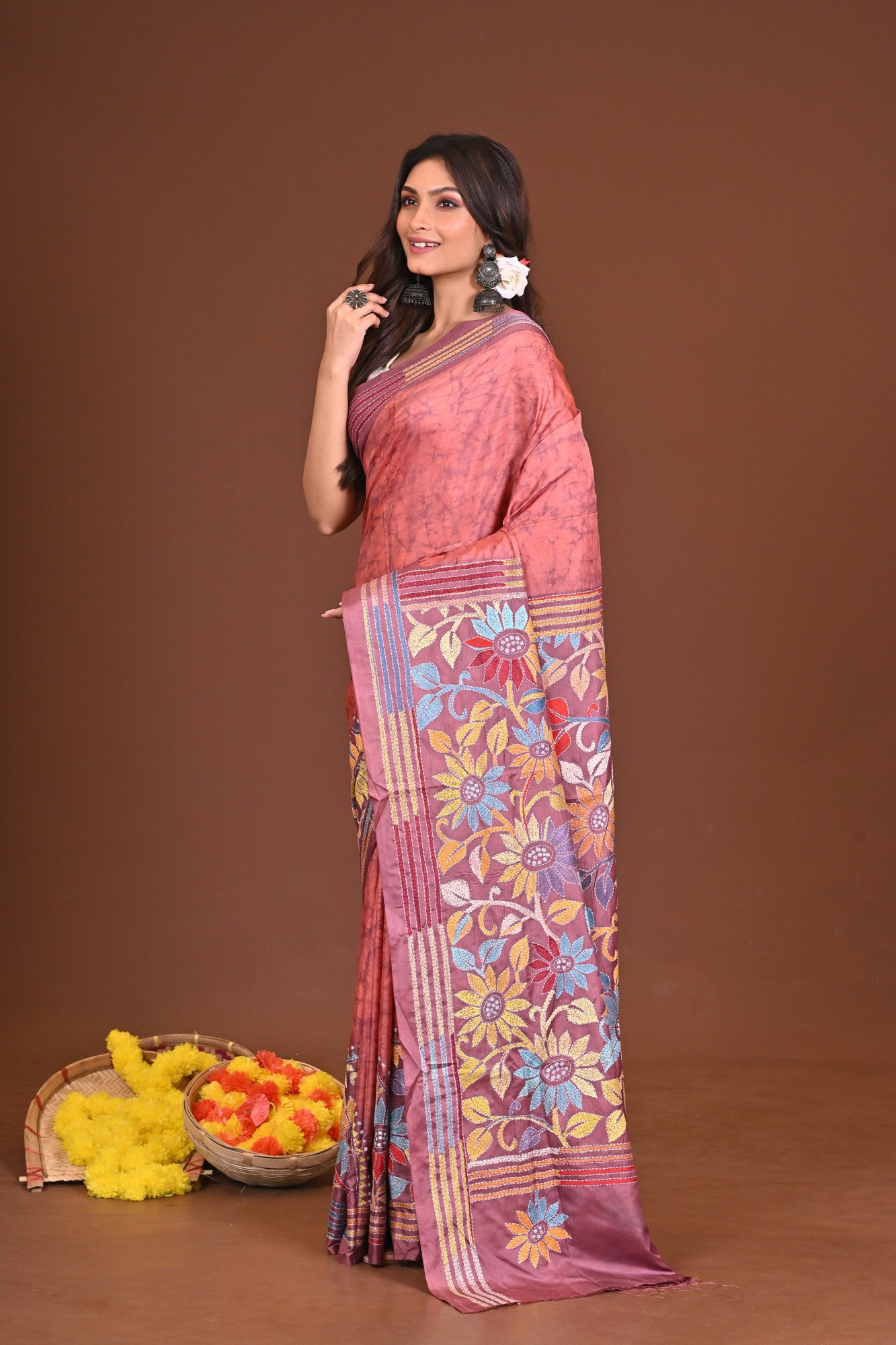 GOLAPIGOURI BLENDED SILK KANTHA SAREE Thumbnail