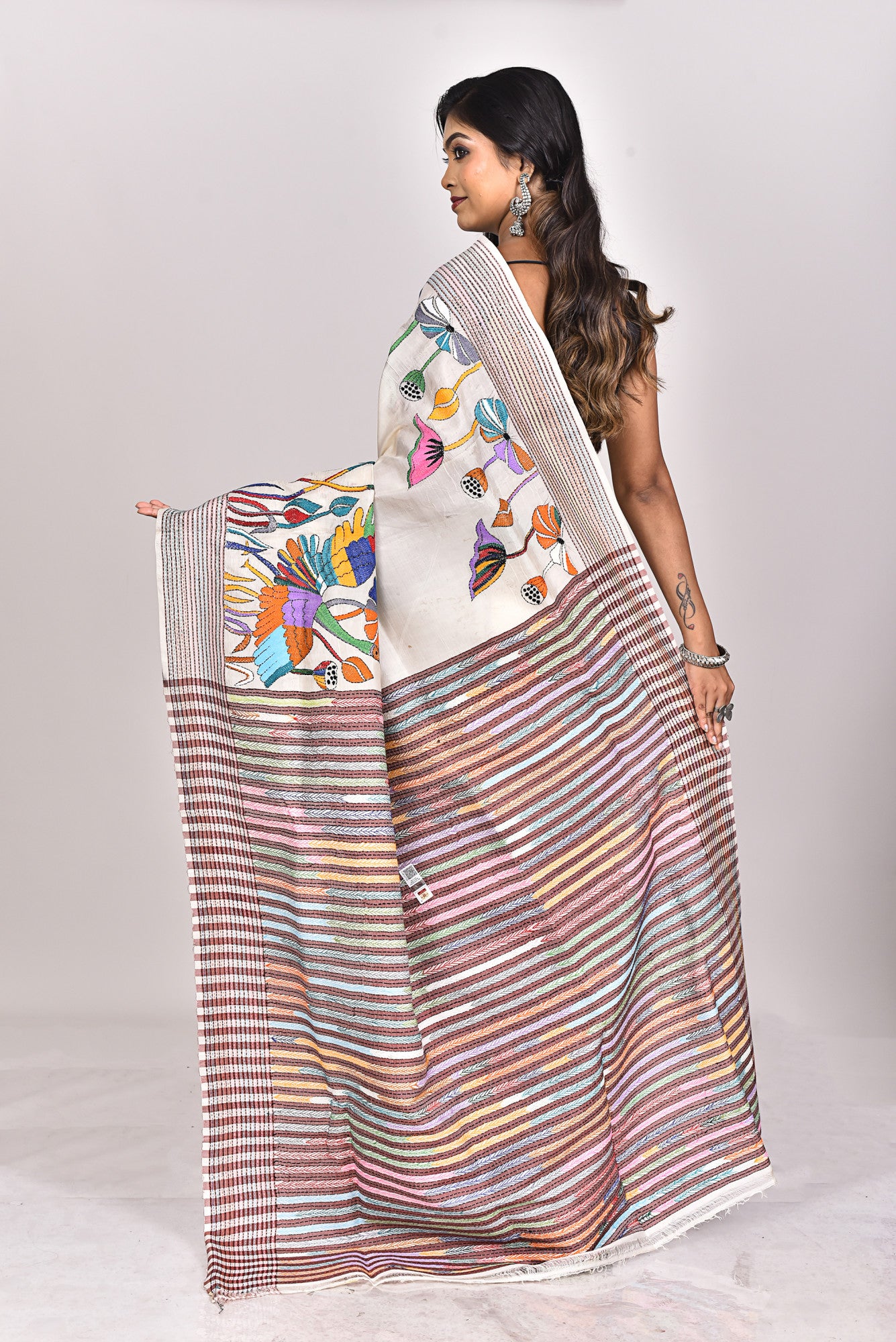 JALCHURI SILK KANTHA SAREE Thumbnail