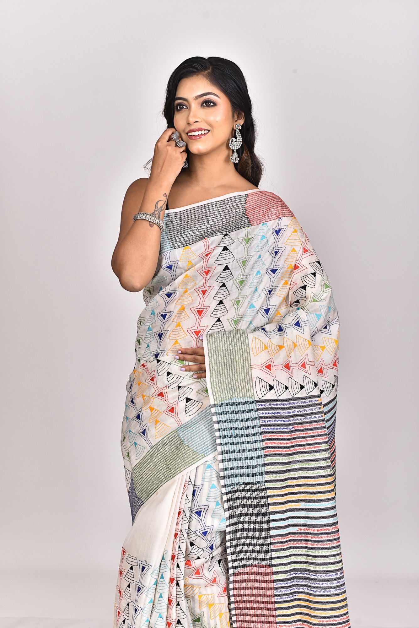 JALCHURI SILK KANTHA SAREE Thumbnail