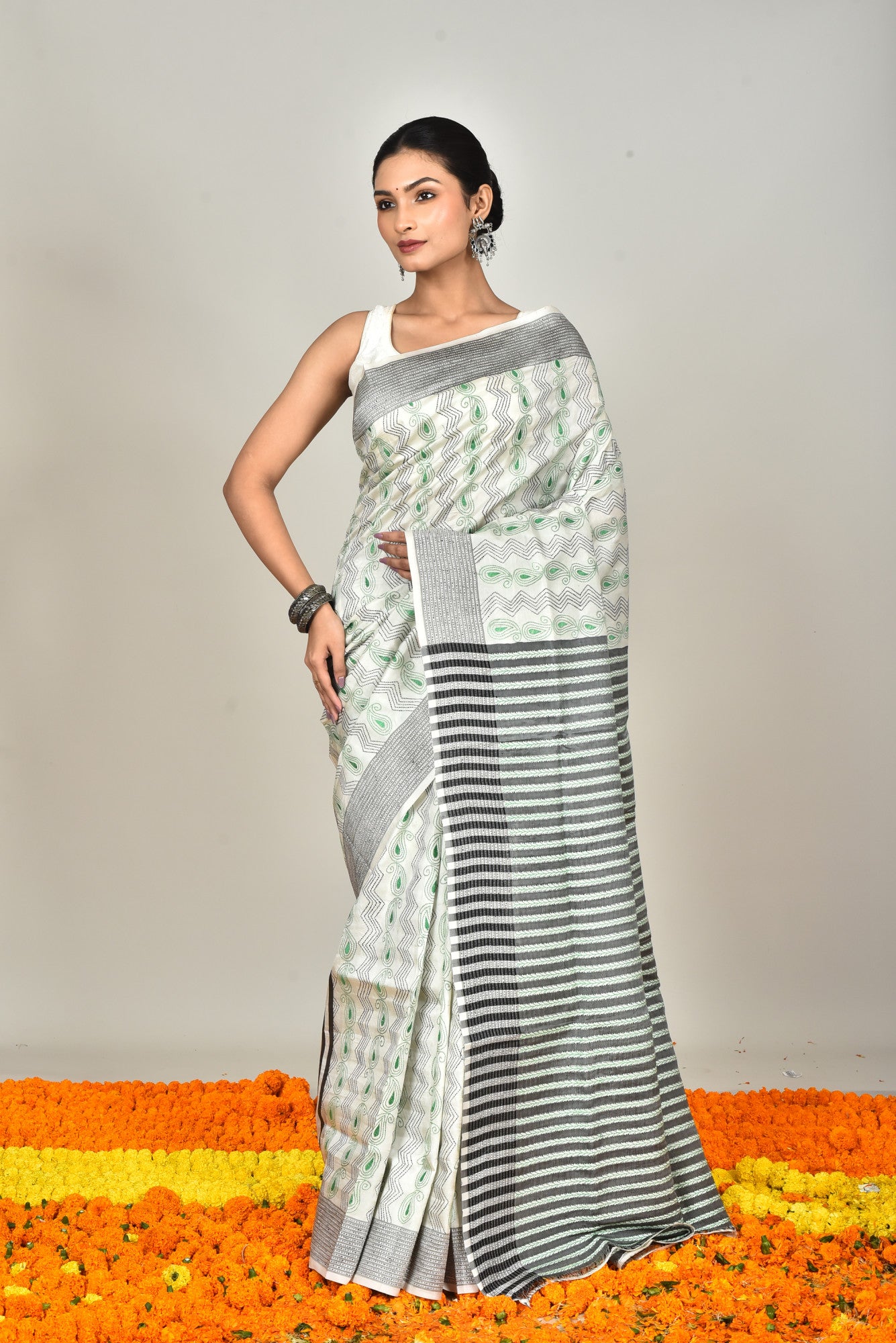 JALCHURI VORAT SILK KANTHA SAREE Thumbnail