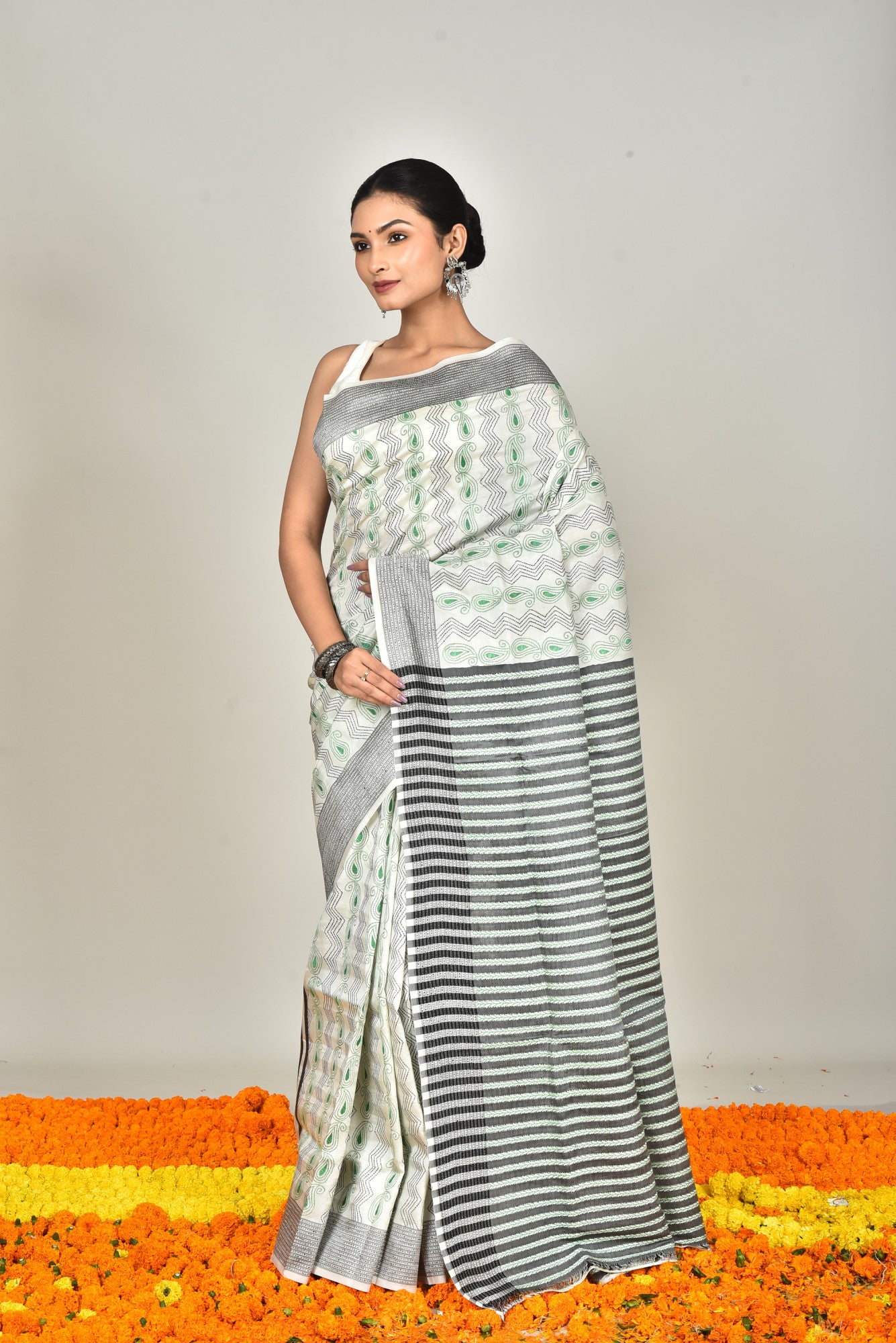 JALCHURI VORAT SILK KANTHA SAREE Thumbnail