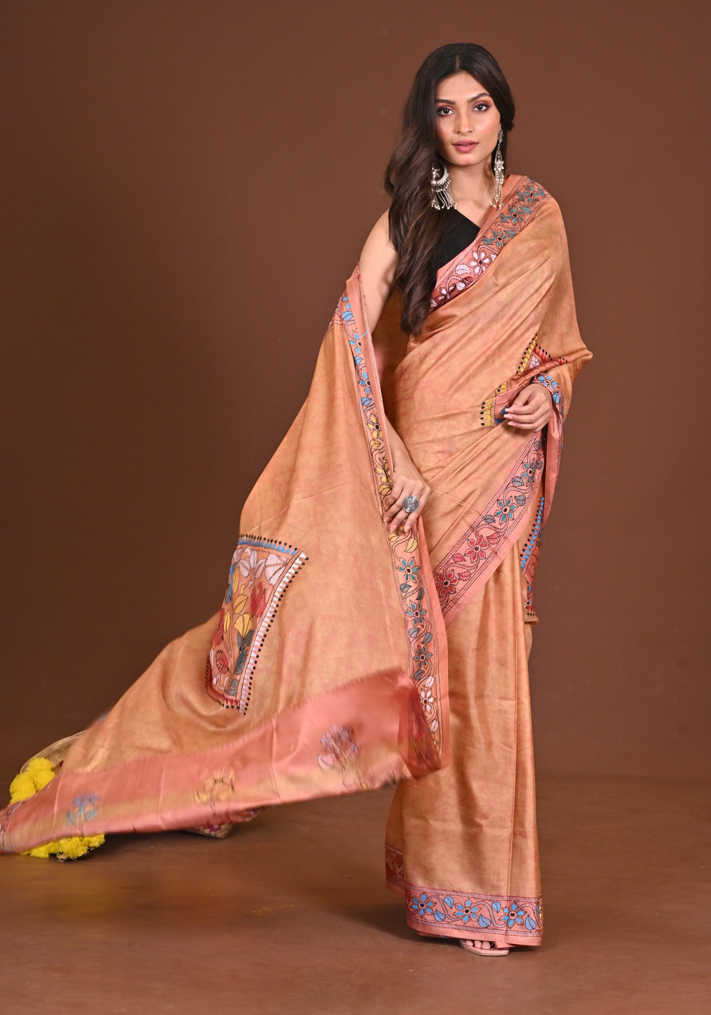 KOMOLSOBHA BLENDED SILK KANTHA SAREE Thumbnail